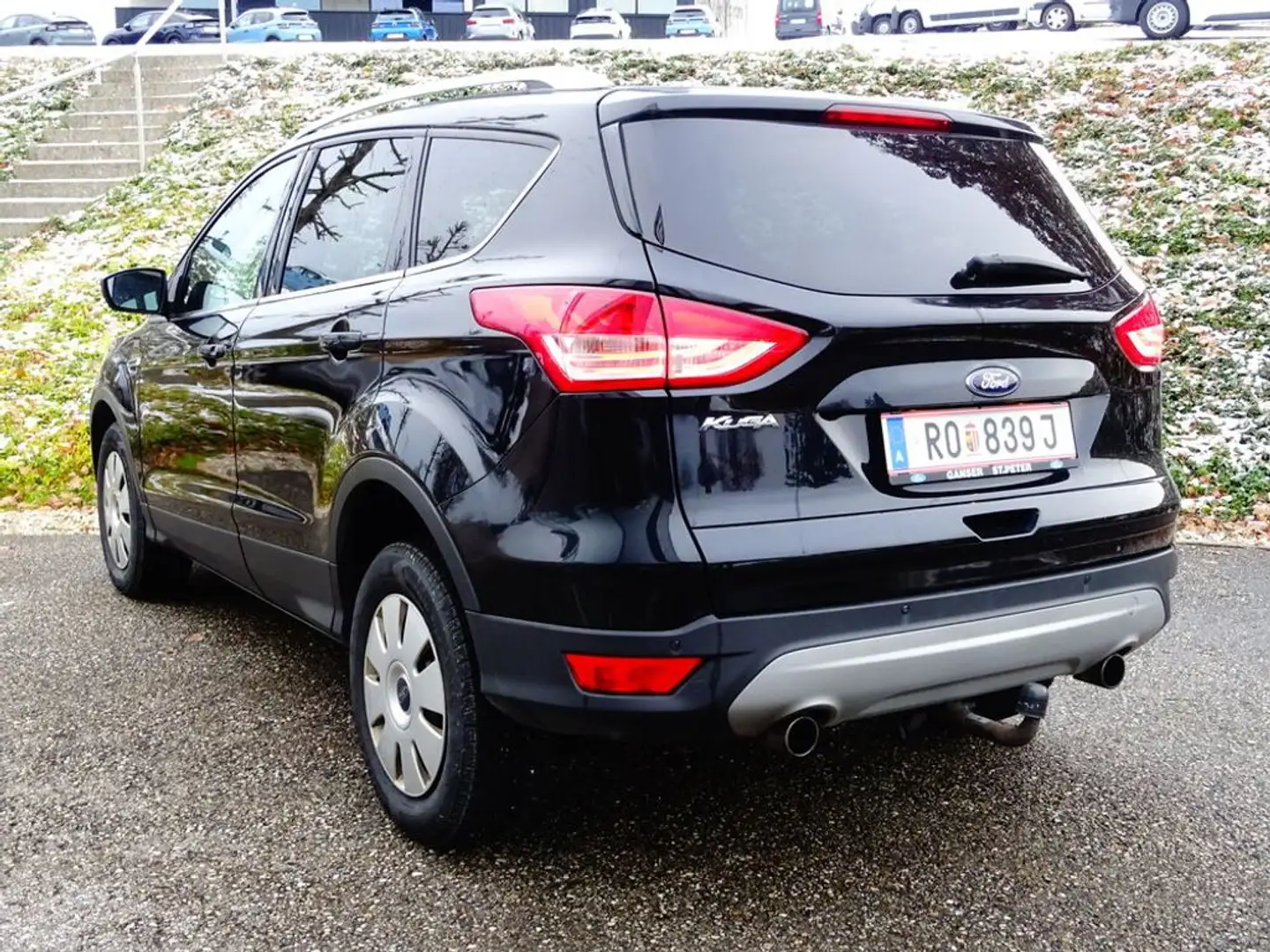 Ford Kuga 2,0 TDCi Titanium 4x4 Schwarz - 2