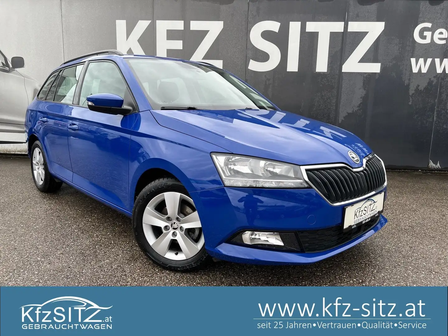 Skoda Fabia Combi Ambition 1,0 TSI Blau - 1