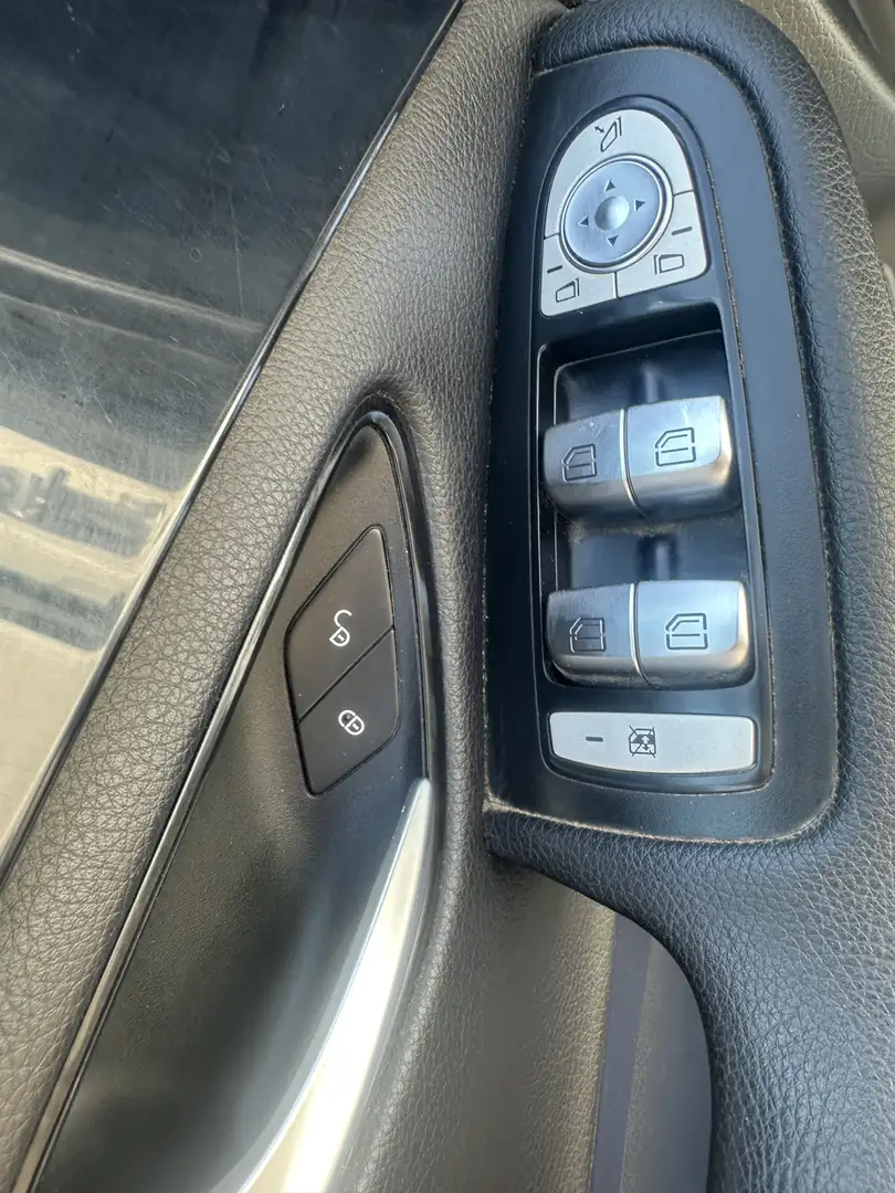 Mercedes-Benz GLC 250 d Premium 4matic auto - 2