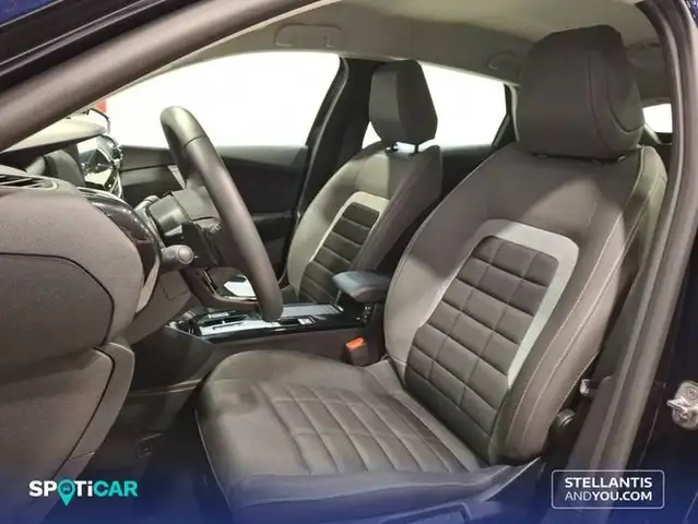 Citroen C4 view 9