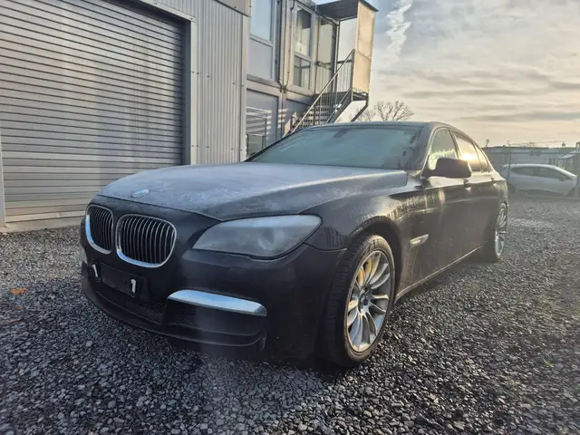 BMW 740 d M-Paket Navi xenon MOTORSCHADEN