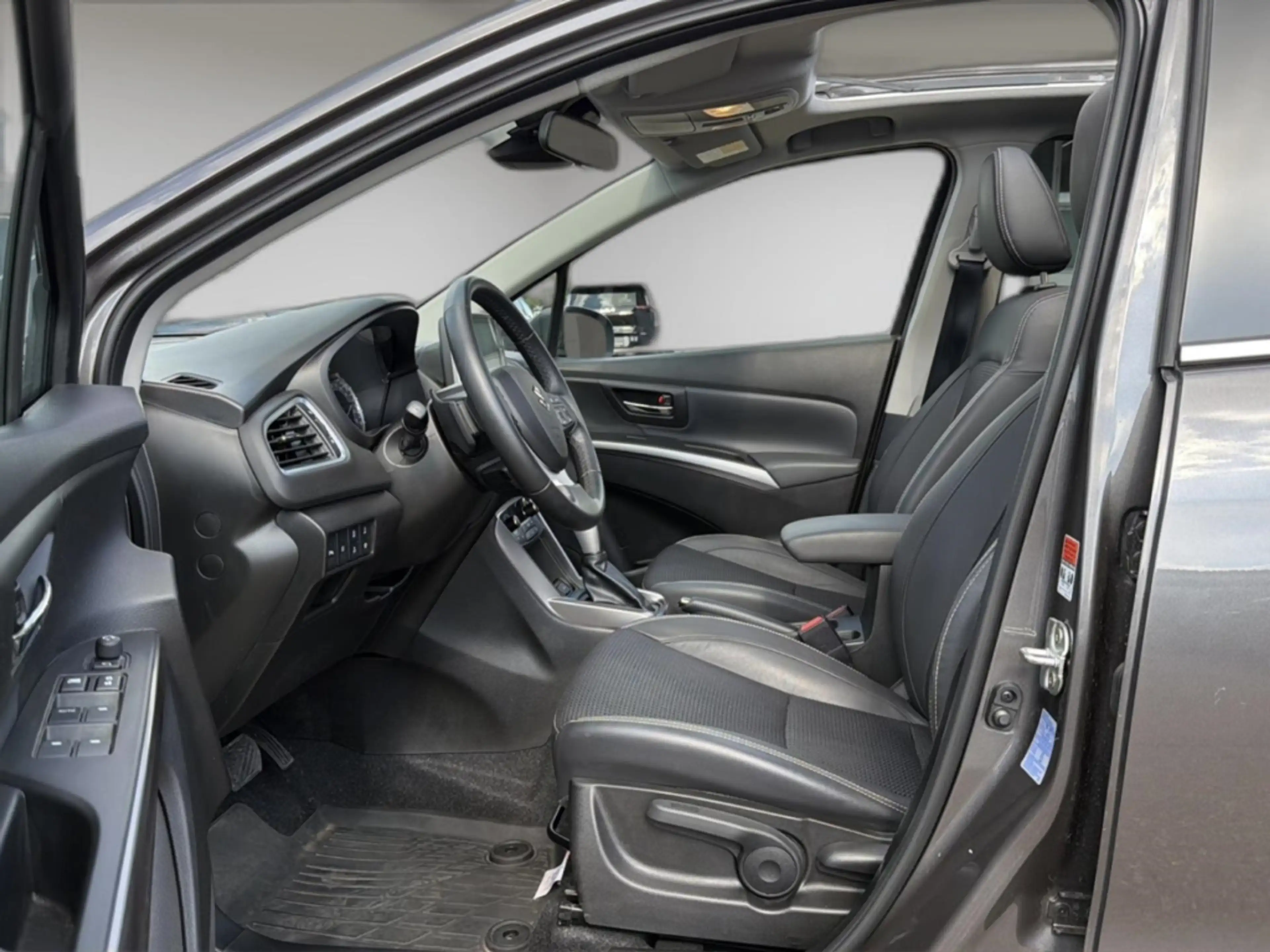Suzuki SX4 S-Cross 1.4 COMF.+ALLGRIP AT Hybrid *P-Dach+VOLLAUSSTATTUN — photo 9
