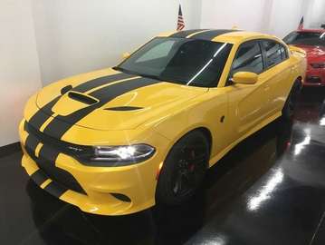SRT Hellcat 717CV TMCar.es