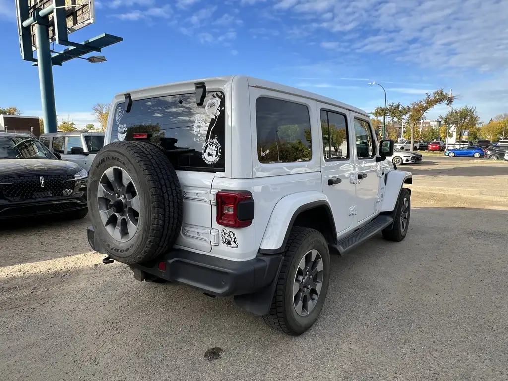 2021 Jeep Wrangler Unlimited Sahara | Heated Steering Wheel | Auxilia — photo 8