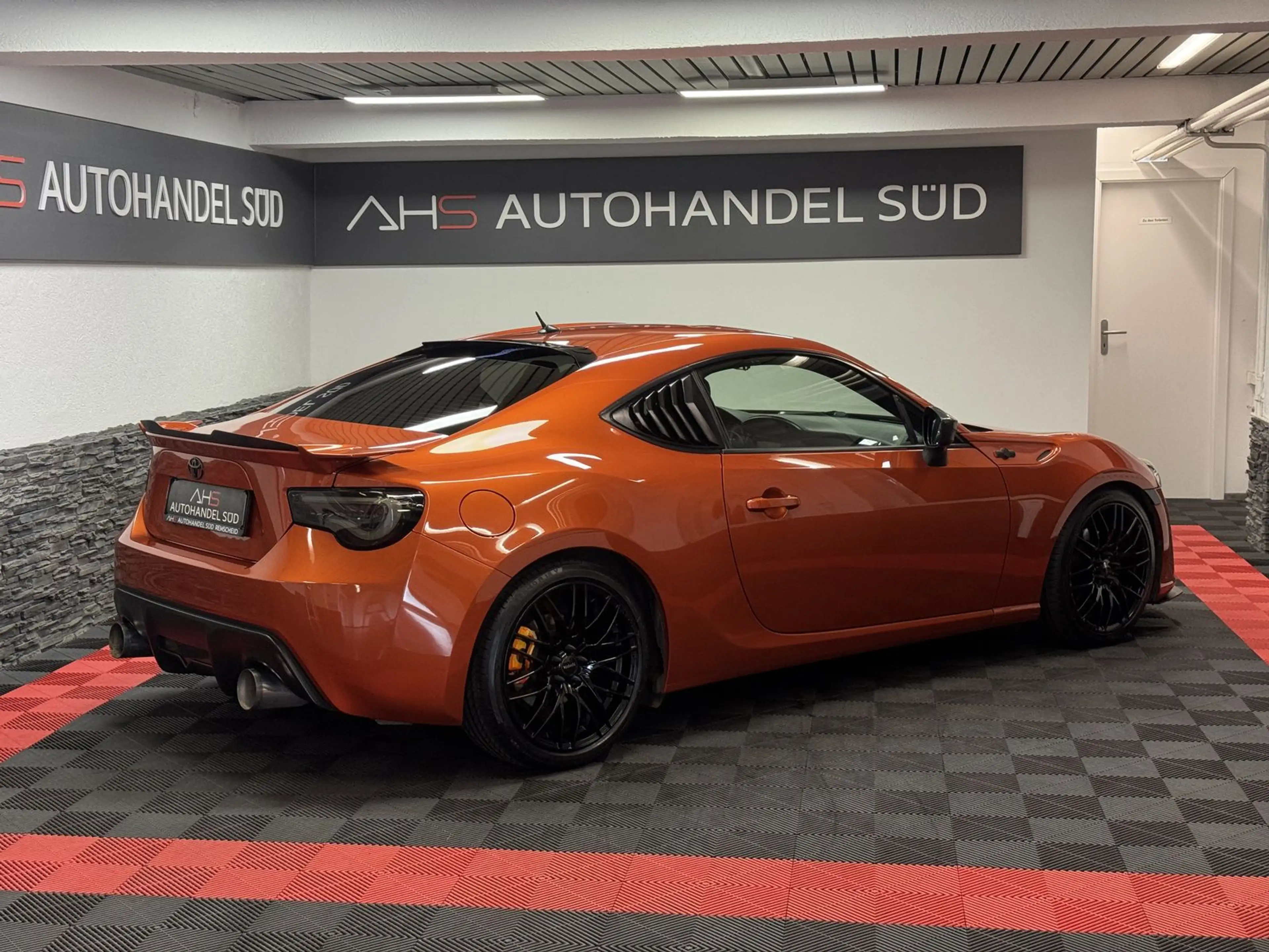 Toyota GT86 TRD*EIBACH*S.ABGAS*KAMERA*SHZ* — photo 5