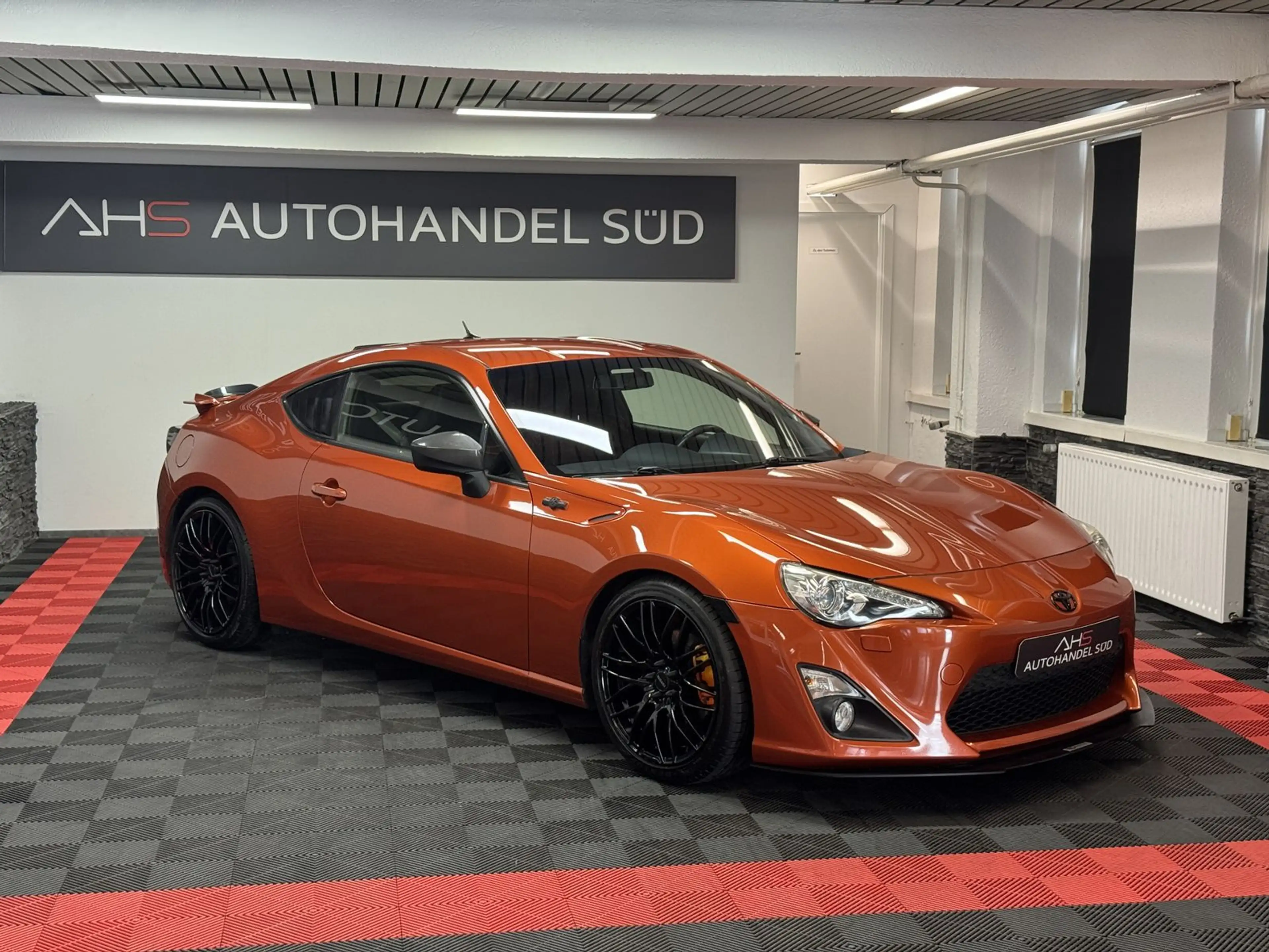Toyota GT86 TRD*EIBACH*S.ABGAS*KAMERA*SHZ* — photo 2