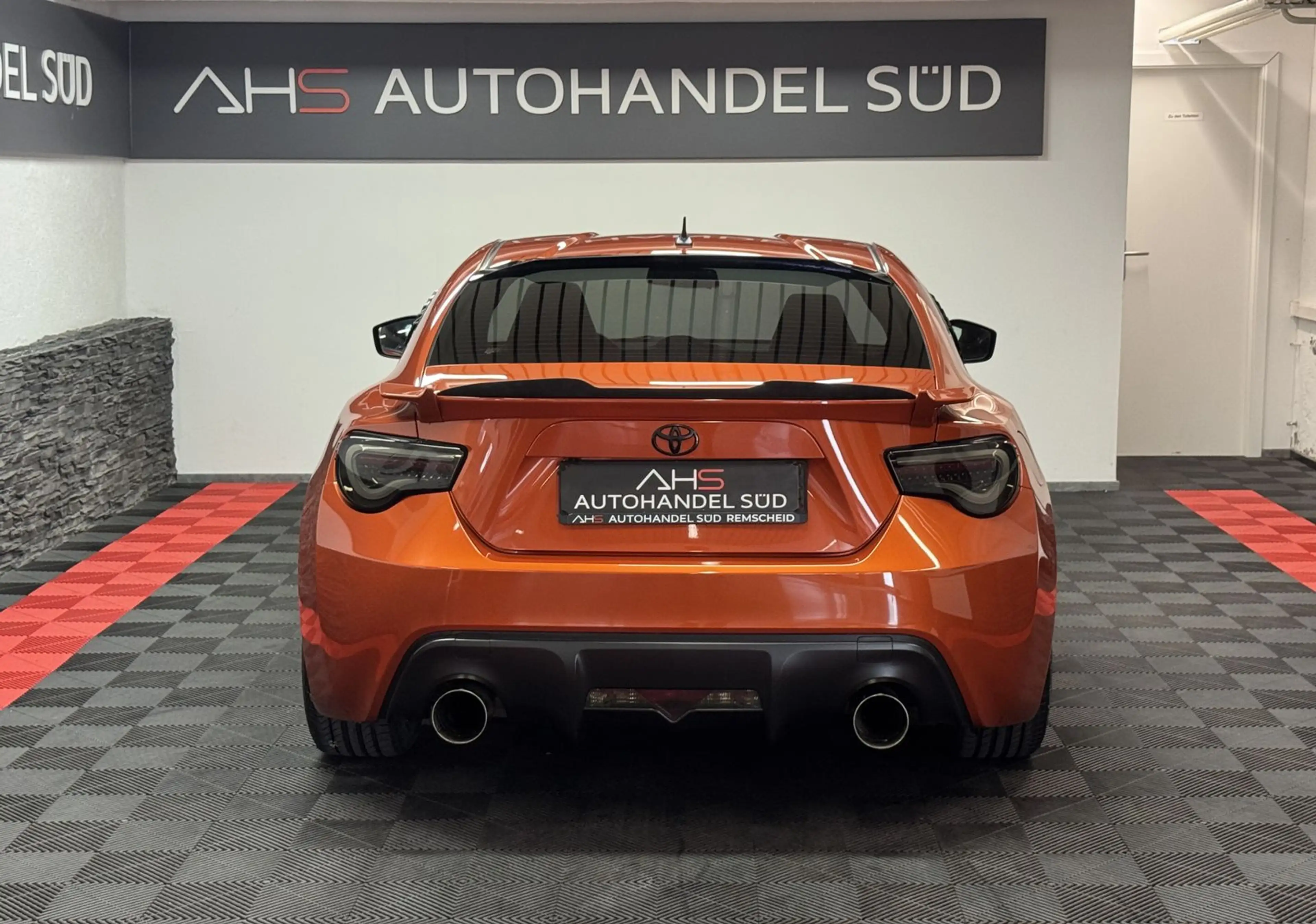 Toyota GT86 TRD*EIBACH*S.ABGAS*KAMERA*SHZ* — photo 6