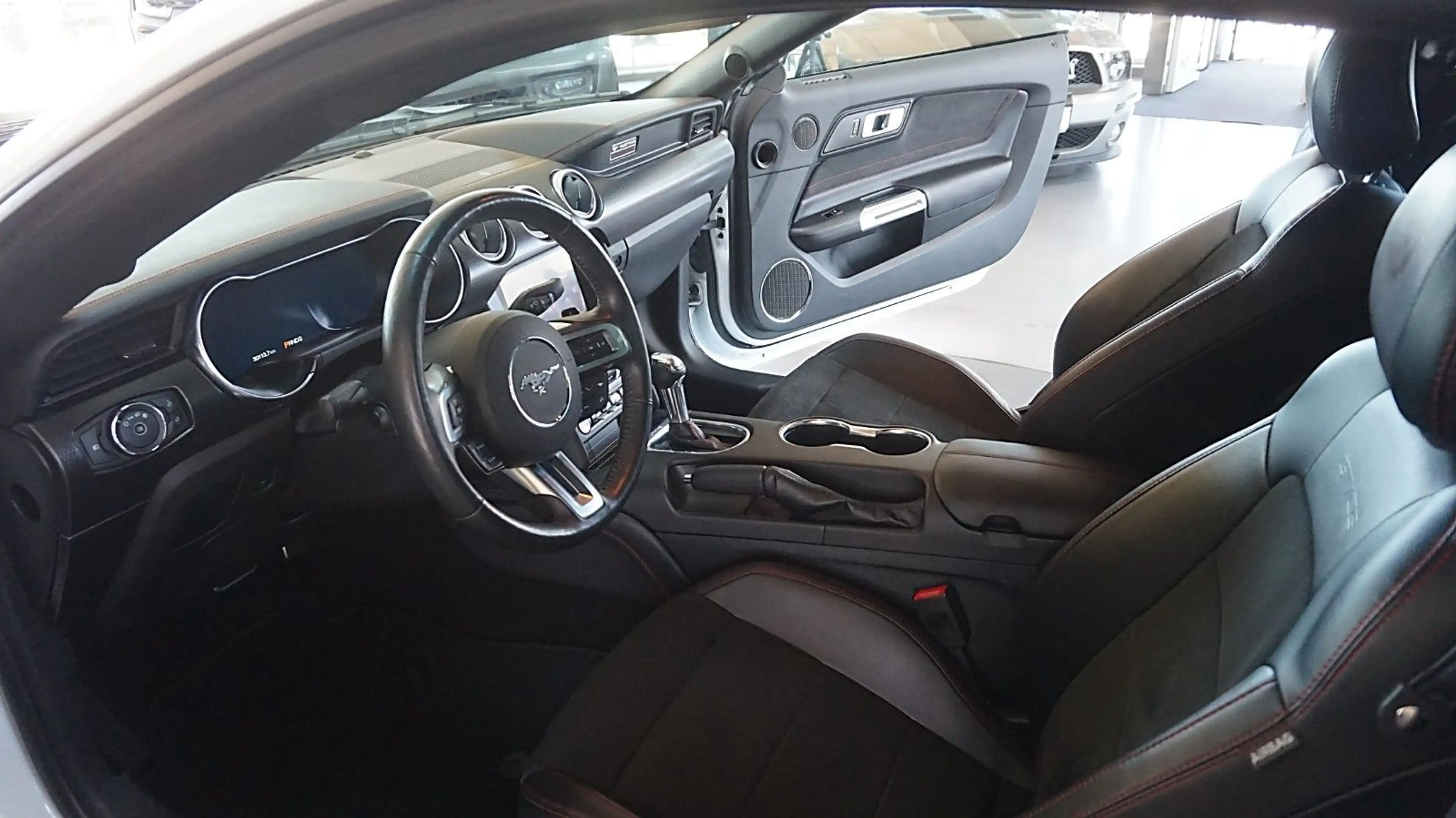 Ford Mustang 5.0 V8 California*Digi*Tempo*Alu19* — photo 13