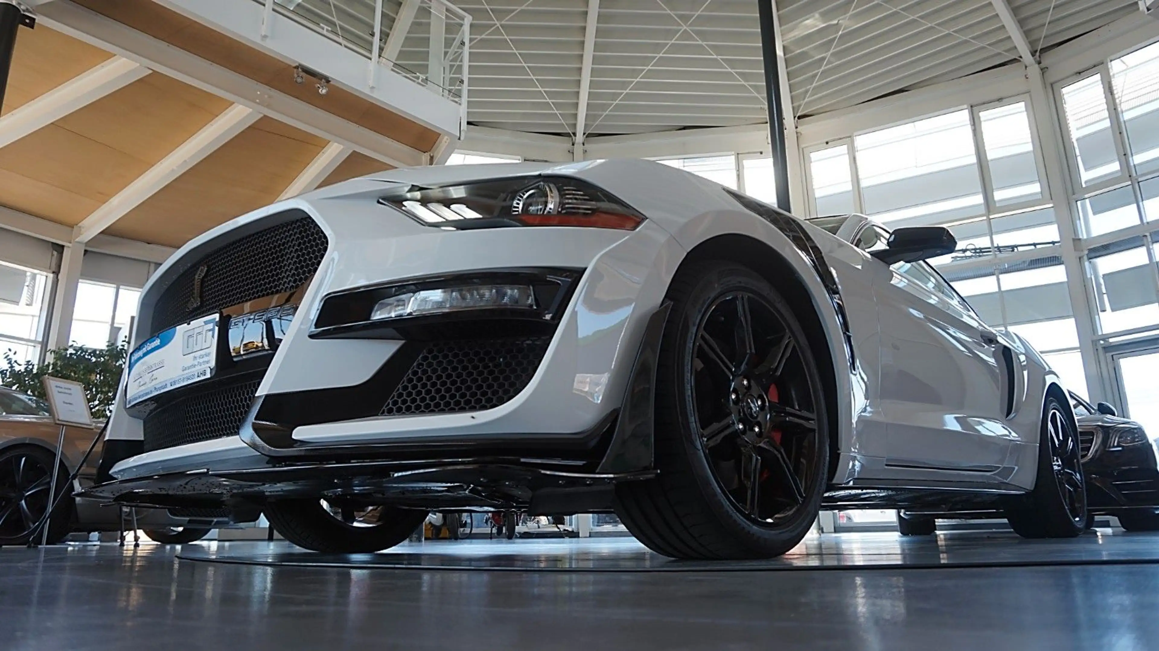 Ford Mustang 5.0 V8 California*Digi*Tempo*Alu19* — photo 27