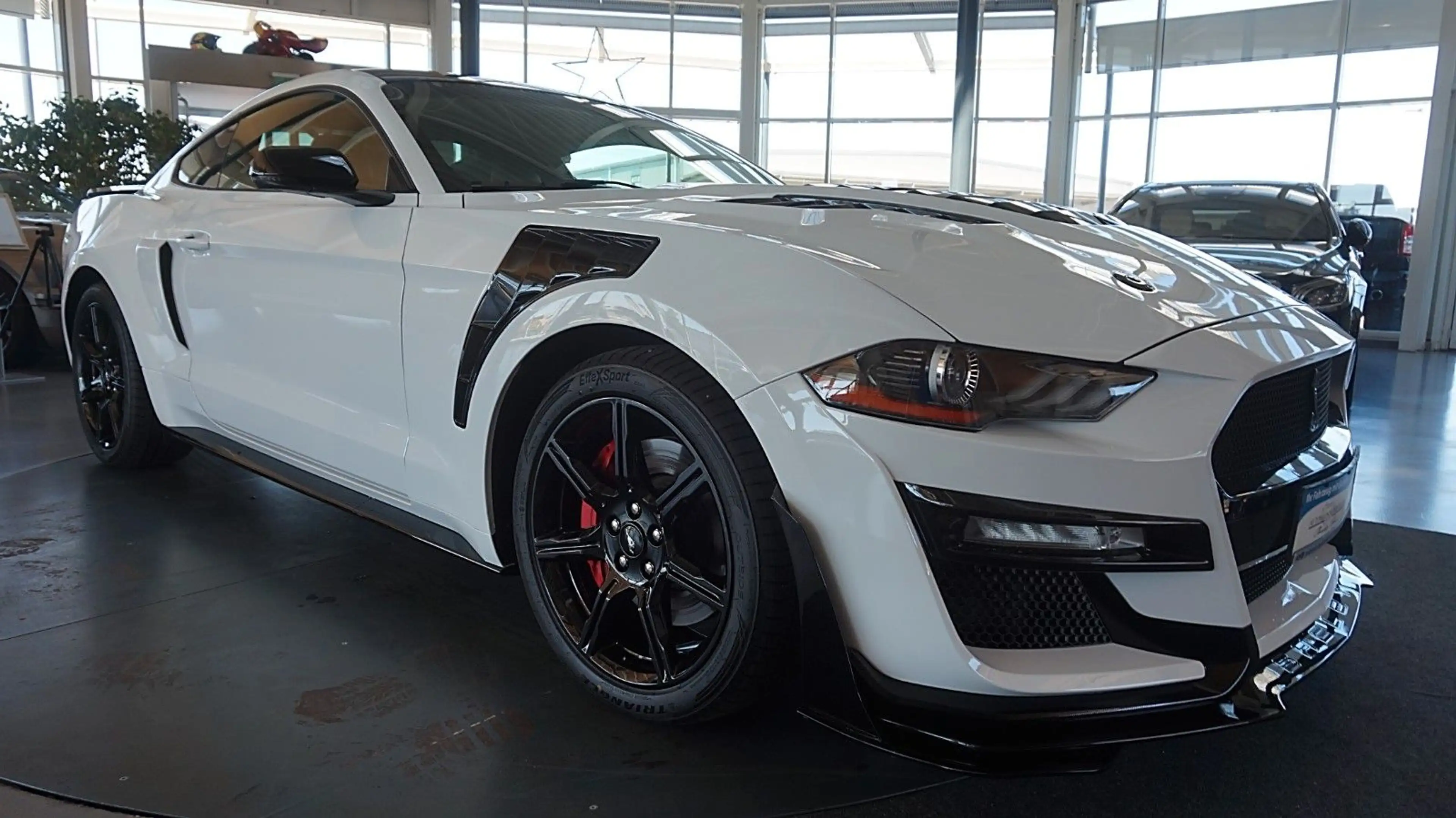 Ford Mustang 5.0 V8 California*Digi*Tempo*Alu19* — photo 28