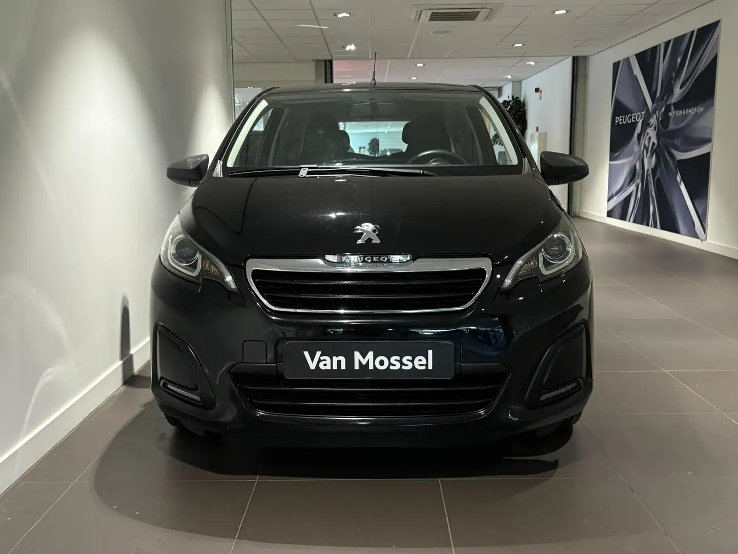 Peugeot 108 1.0 e-VTi Access | Lage km-stand | Zuinig! | Start Zwart - 2