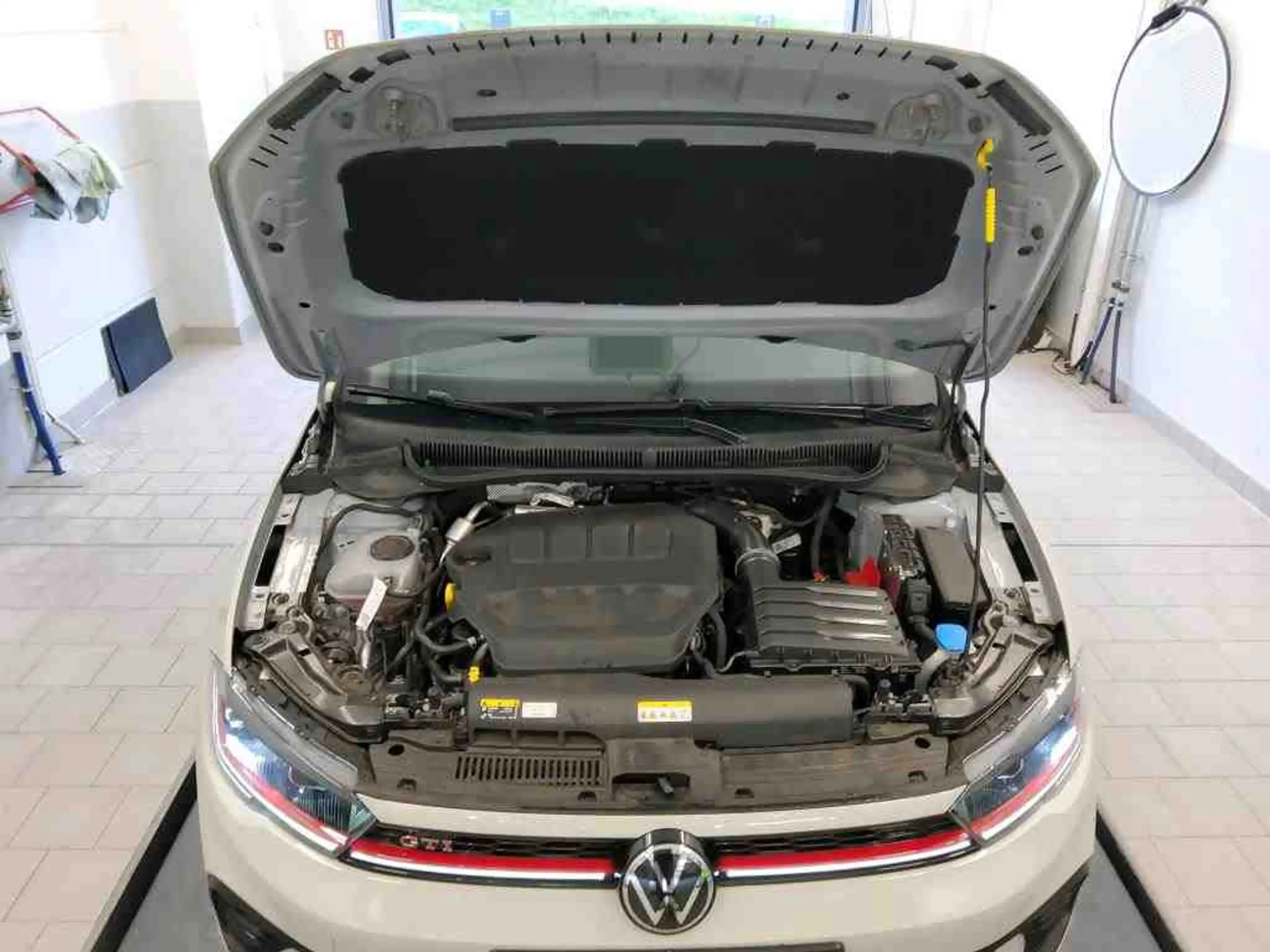 Volkswagen Polo GTI +LED-MATRIX+ASSISTS+ROOFPACK+VIRTUAL+DA — photo 9