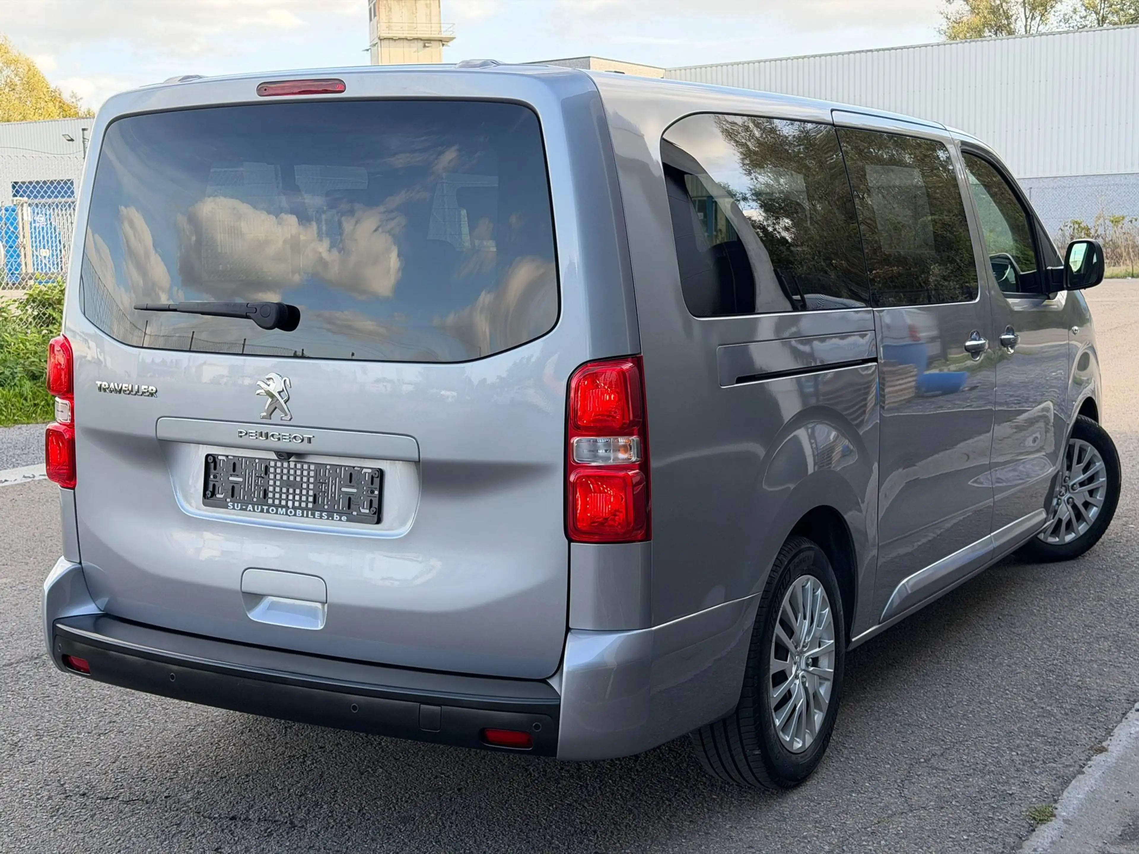 Peugeot Traveller 2.0HDi L3 LONG 8 PLACES/AUTO/ TVA/ 2Portes LAT./ GAR 12M — photo 4