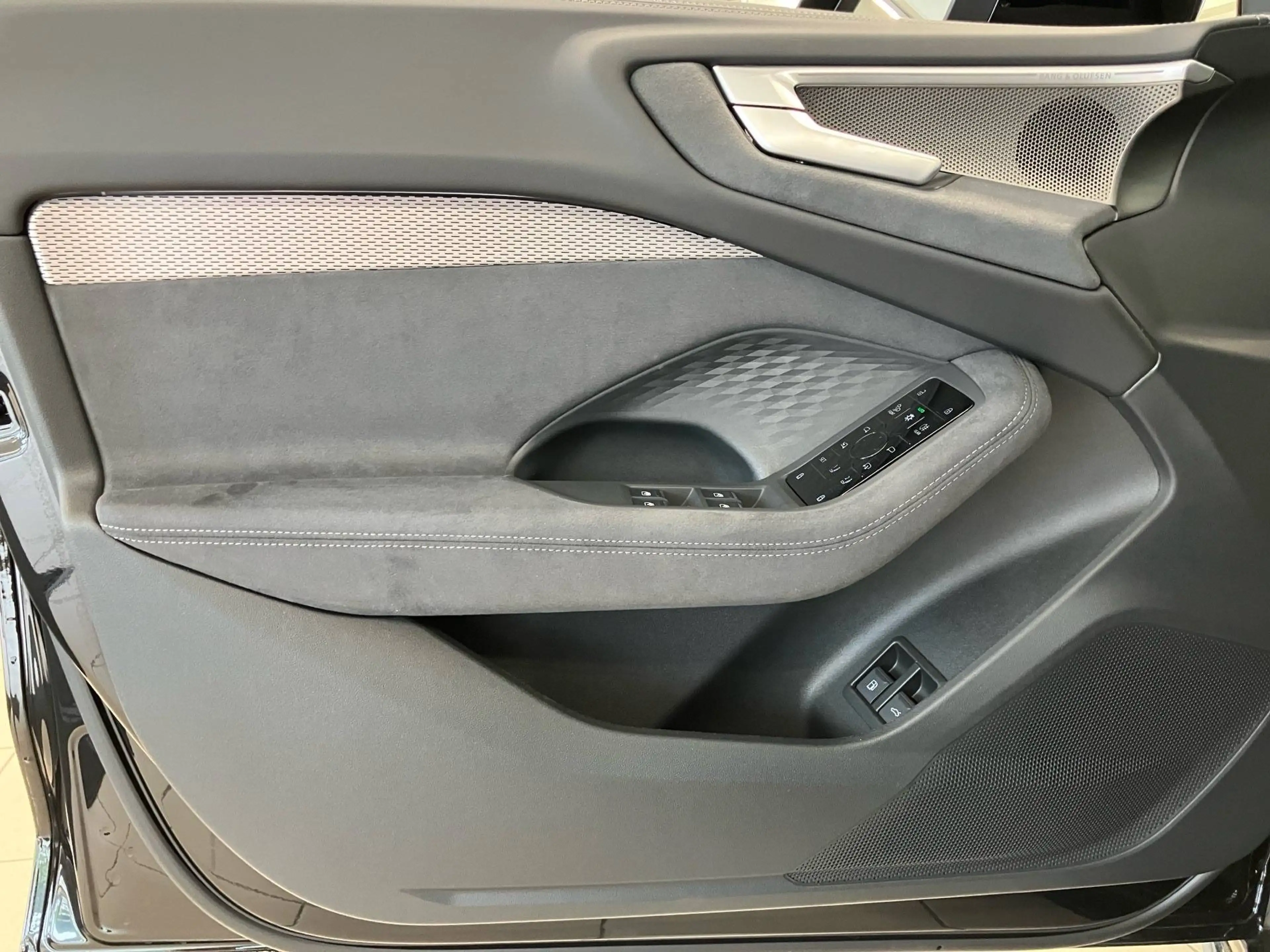 Audi A5 TFSI e-hybrid quattro 220 kW — photo 10