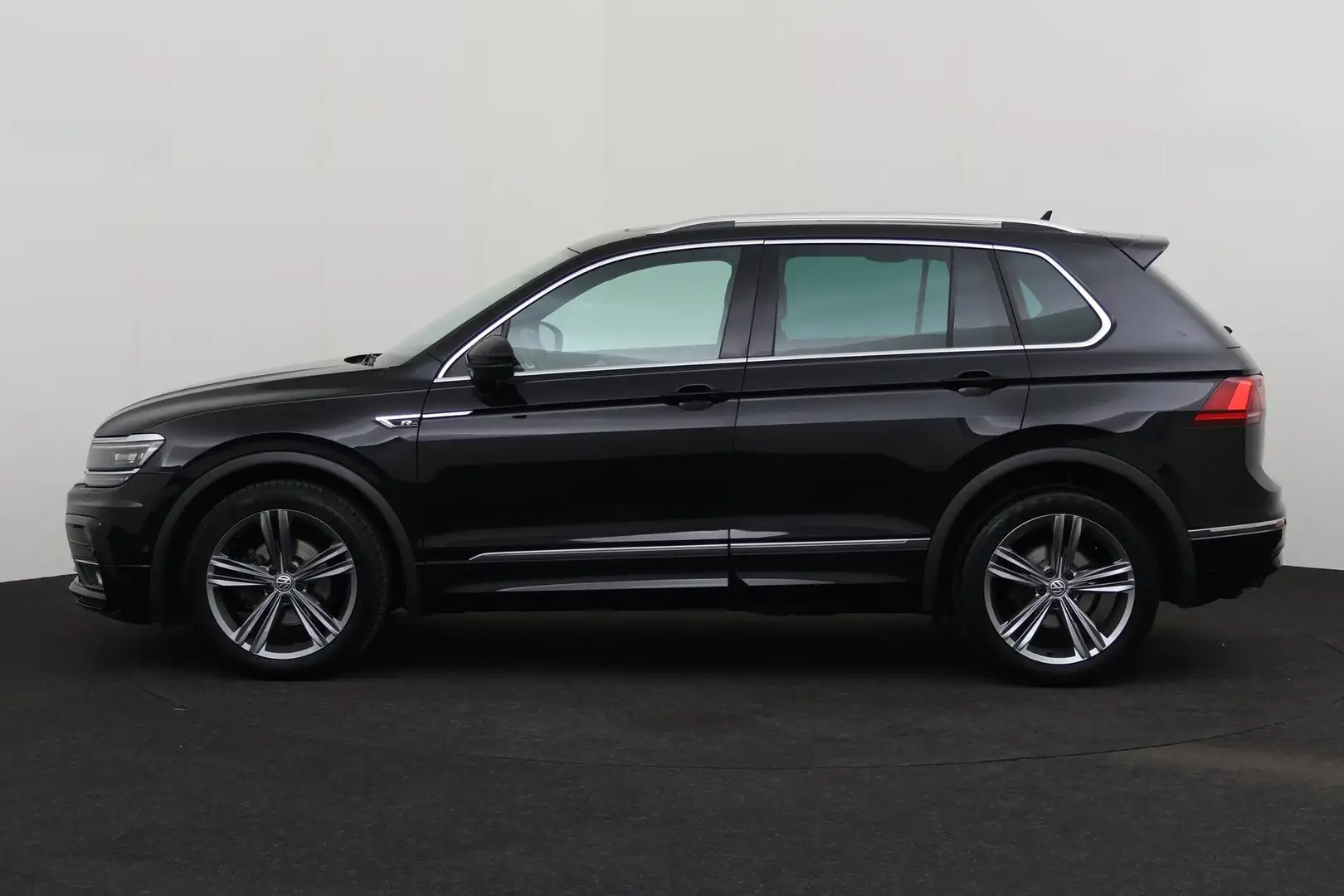 Volkswagen Tiguan 1.5 TSI ACT PLATINUM R-LINE + CARPLAY + GPS + CAME Noir - 2