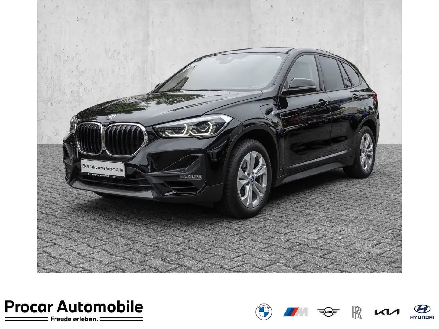 BMW X1 xDrive25e Advantage Aut. AHK NAVI LED PDC V+H DAB Schwarz - 1