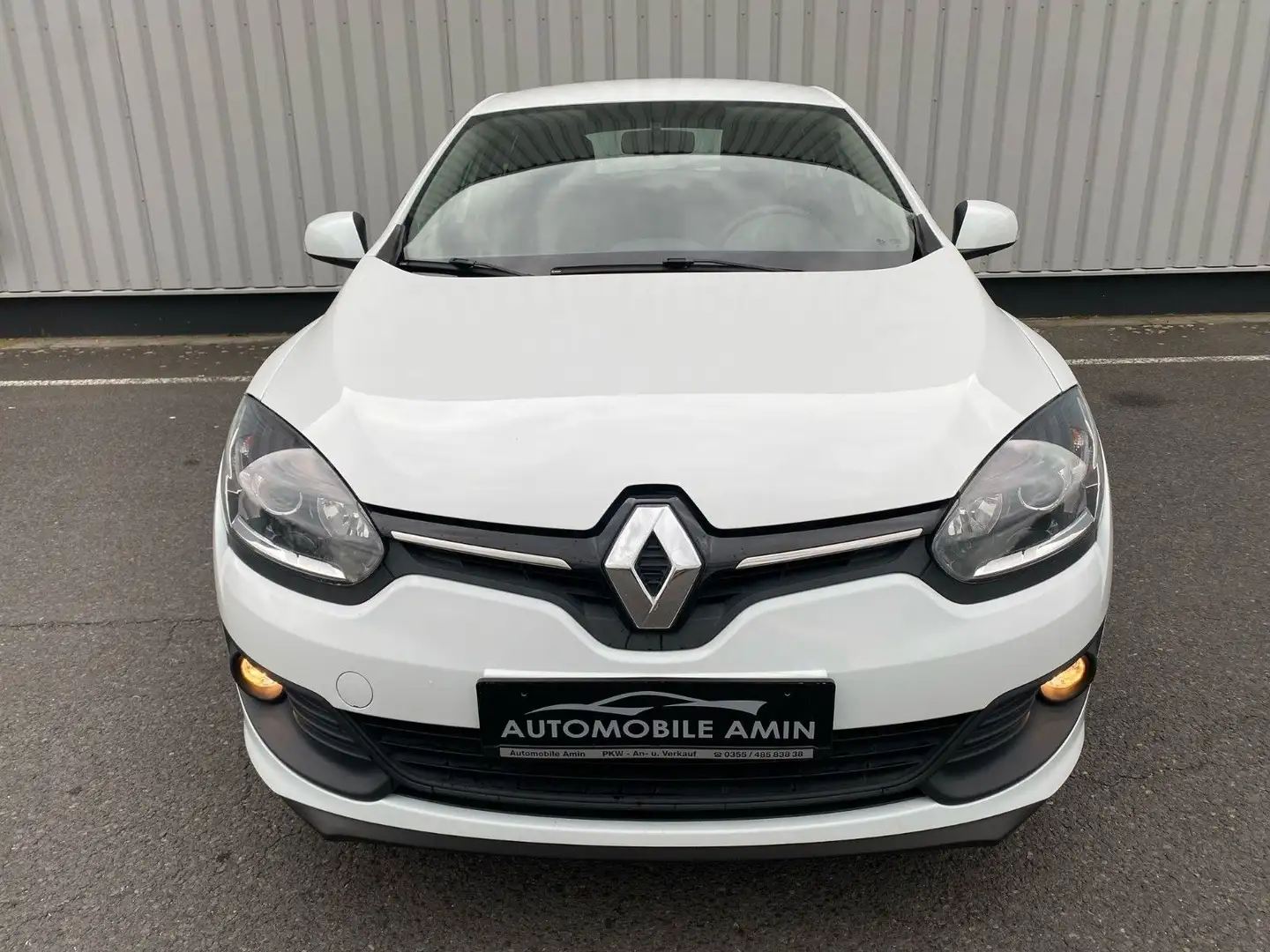 Renault Megane III Grandtour Authentique 8xAlu TÜV NEU Weiß - 2