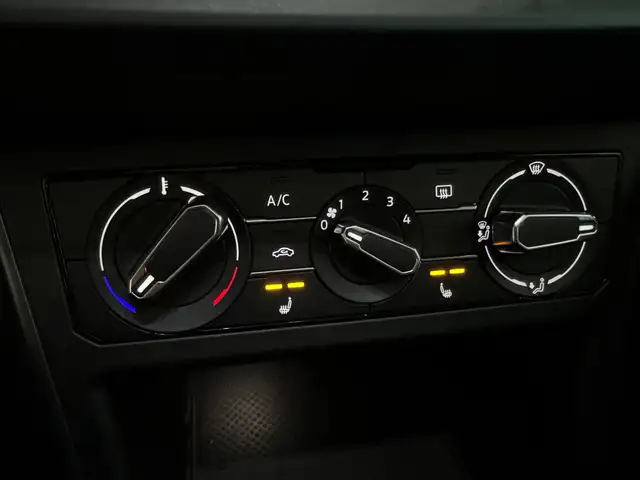 Volkswagen Polo view 15
