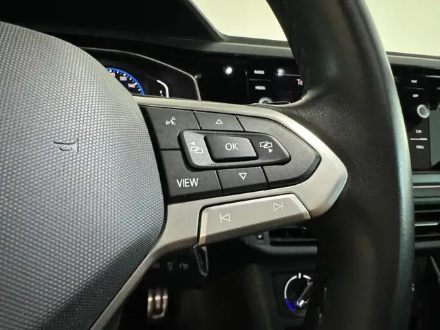 Volkswagen Polo view 12