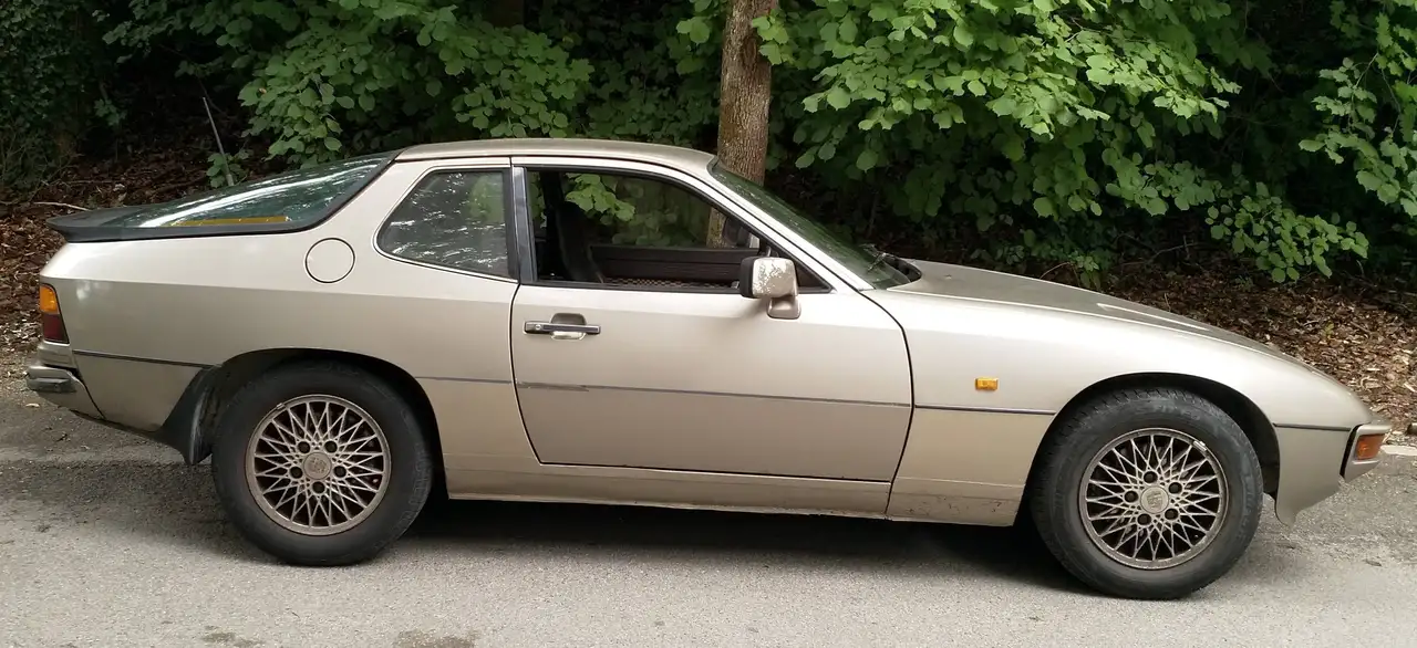 Porsche 924 Turbo 2.0, foto 1