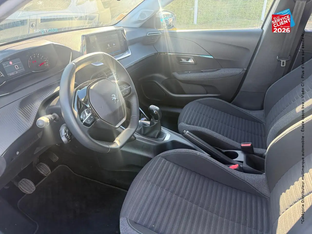 Peugeot 208 208 — photo 15