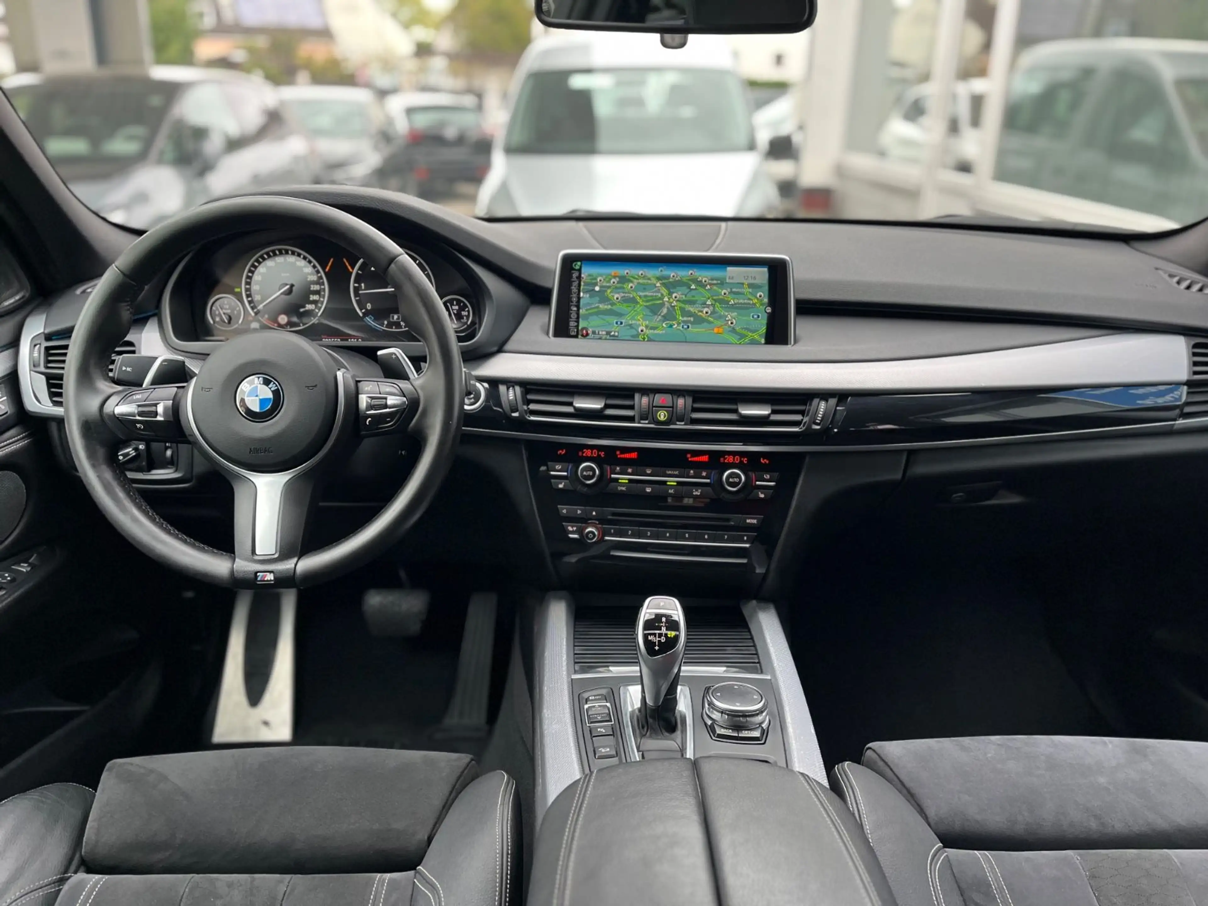 BMW X5 xDrive 30d M Sportpaket+21"+Pano+Headup+DrivA — photo 7