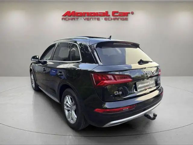 Audi Q5 view 7