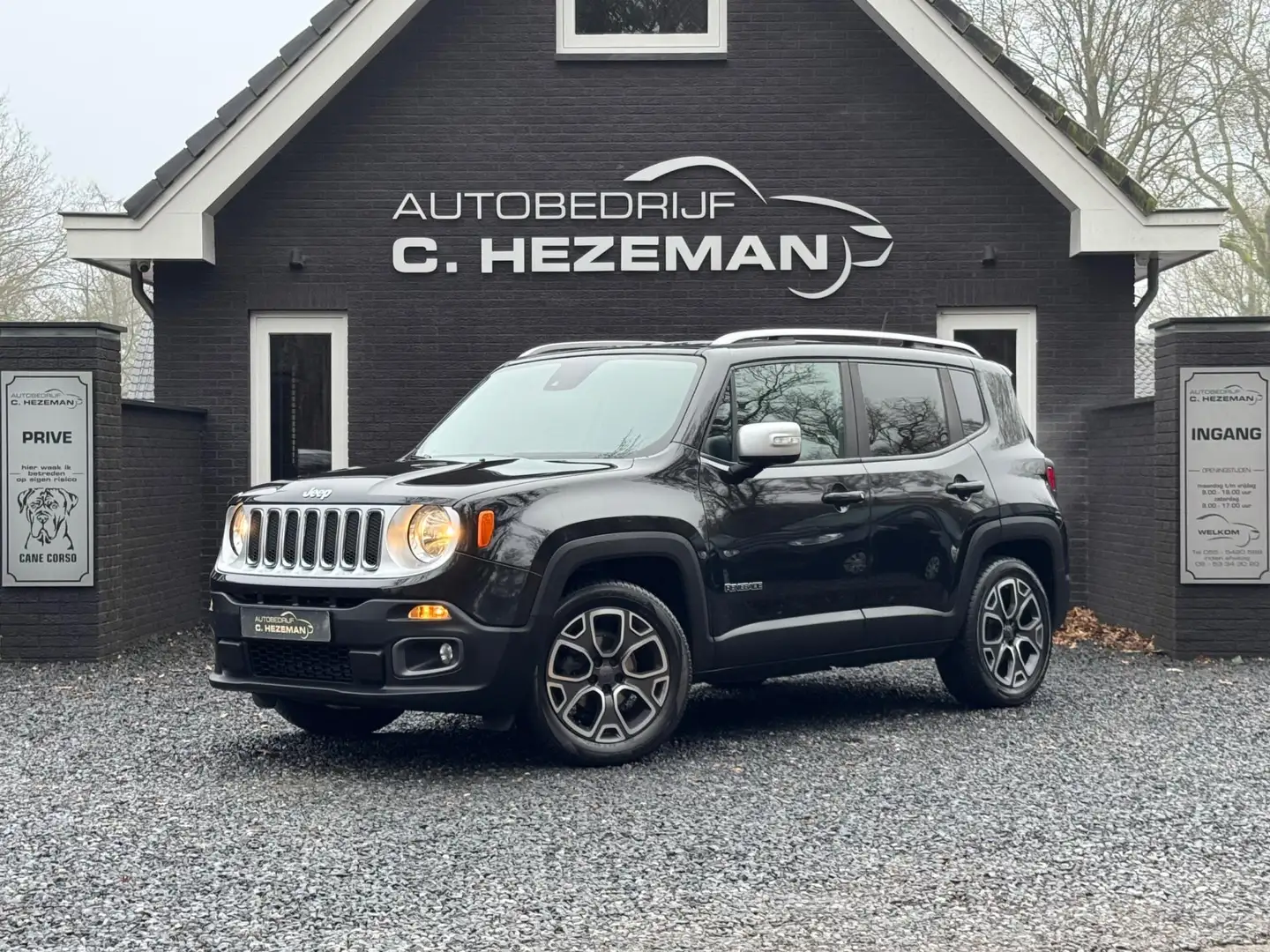 Jeep Renegade 1.4 MultiAir Limited 1e eigenaar DealerOH Leder Cr Zwart - 2