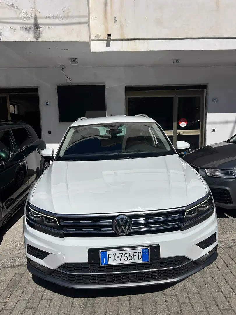 Volkswagen Tiguan Tiguan  2.0 tdi Advanced R-Line 4motion 150cv dsg Bianco - 1