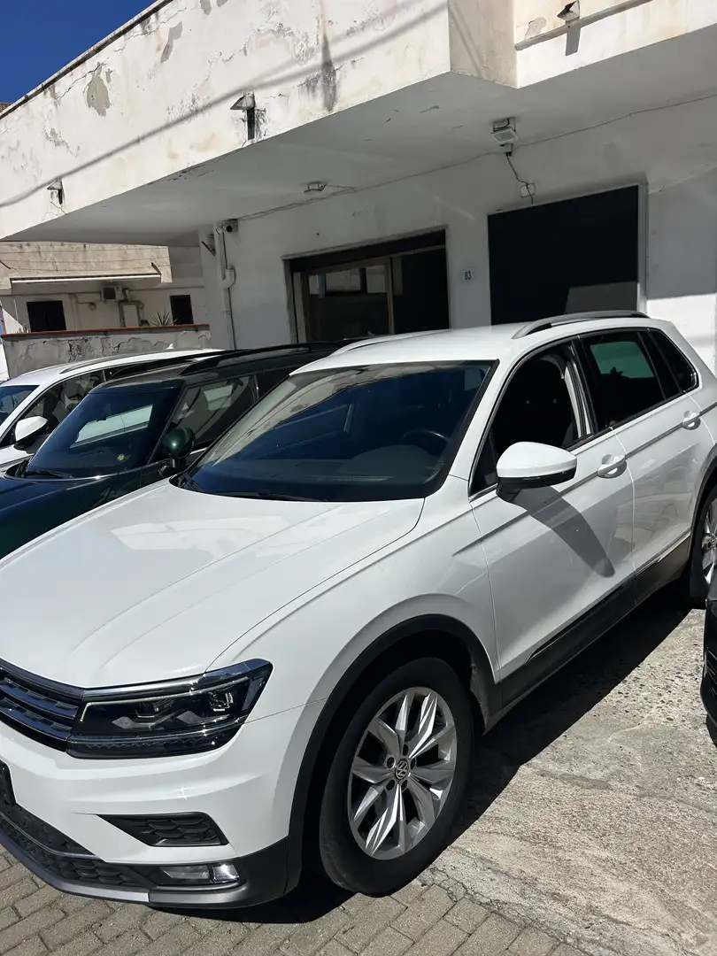 Volkswagen Tiguan Tiguan  2.0 tdi Advanced R-Line 4motion 150cv dsg Bianco - 2