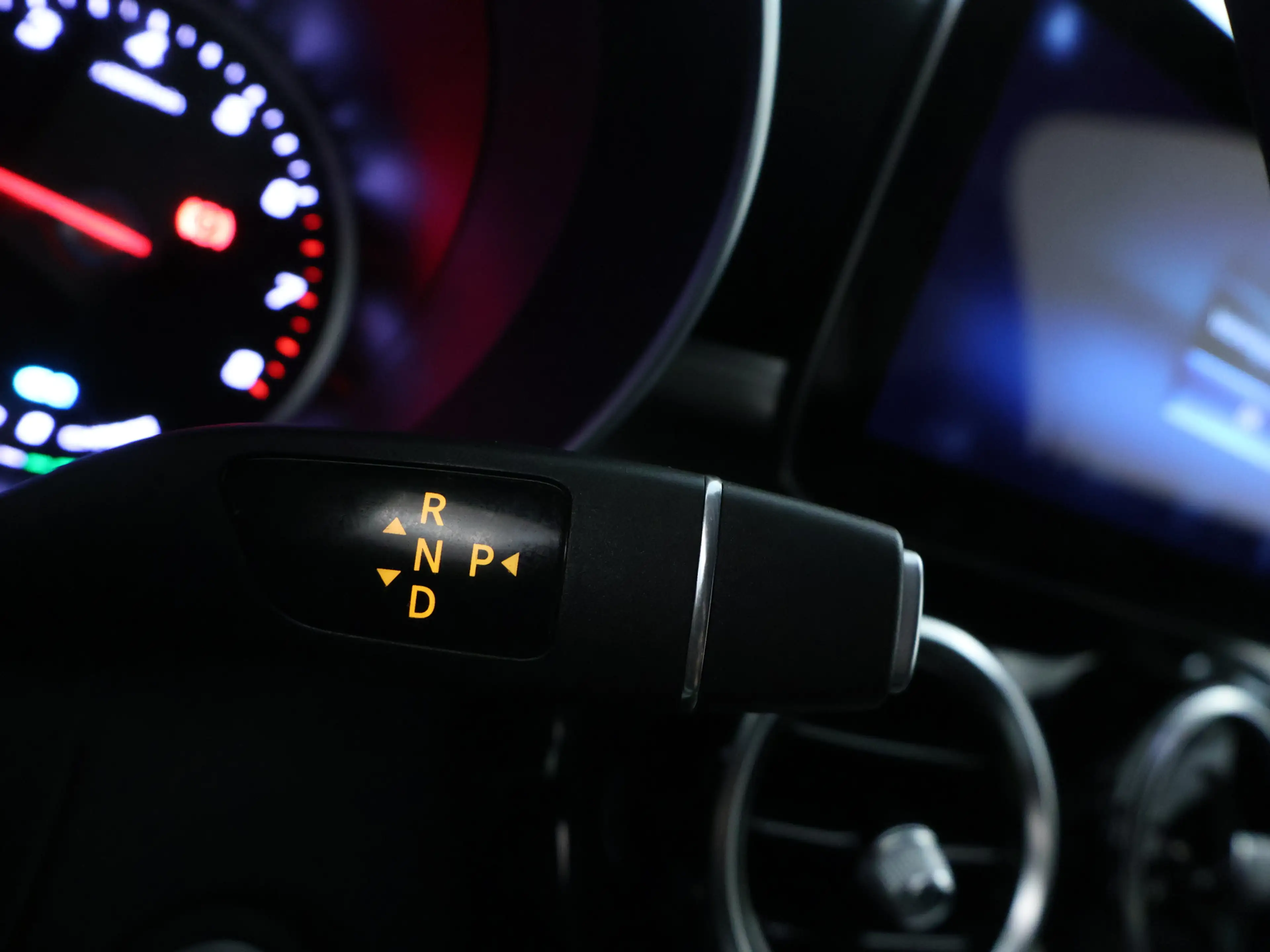 Mercedes-Benz GLC 300 300e 4MATIC Business Solution Luxury Stoelverwarmi — photo 8