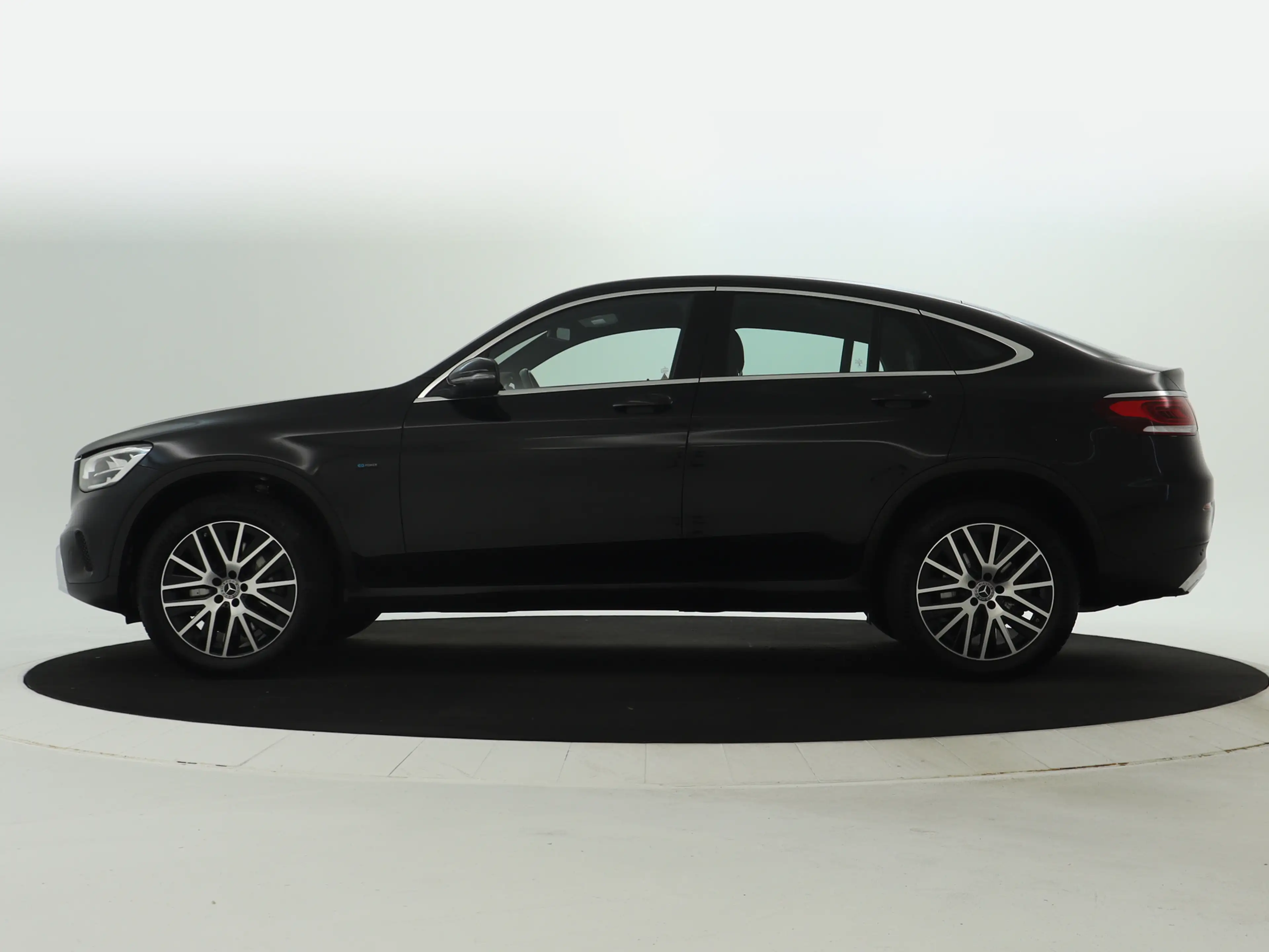 Mercedes-Benz GLC 300 300e 4MATIC Business Solution Luxury Stoelverwarmi — photo 3