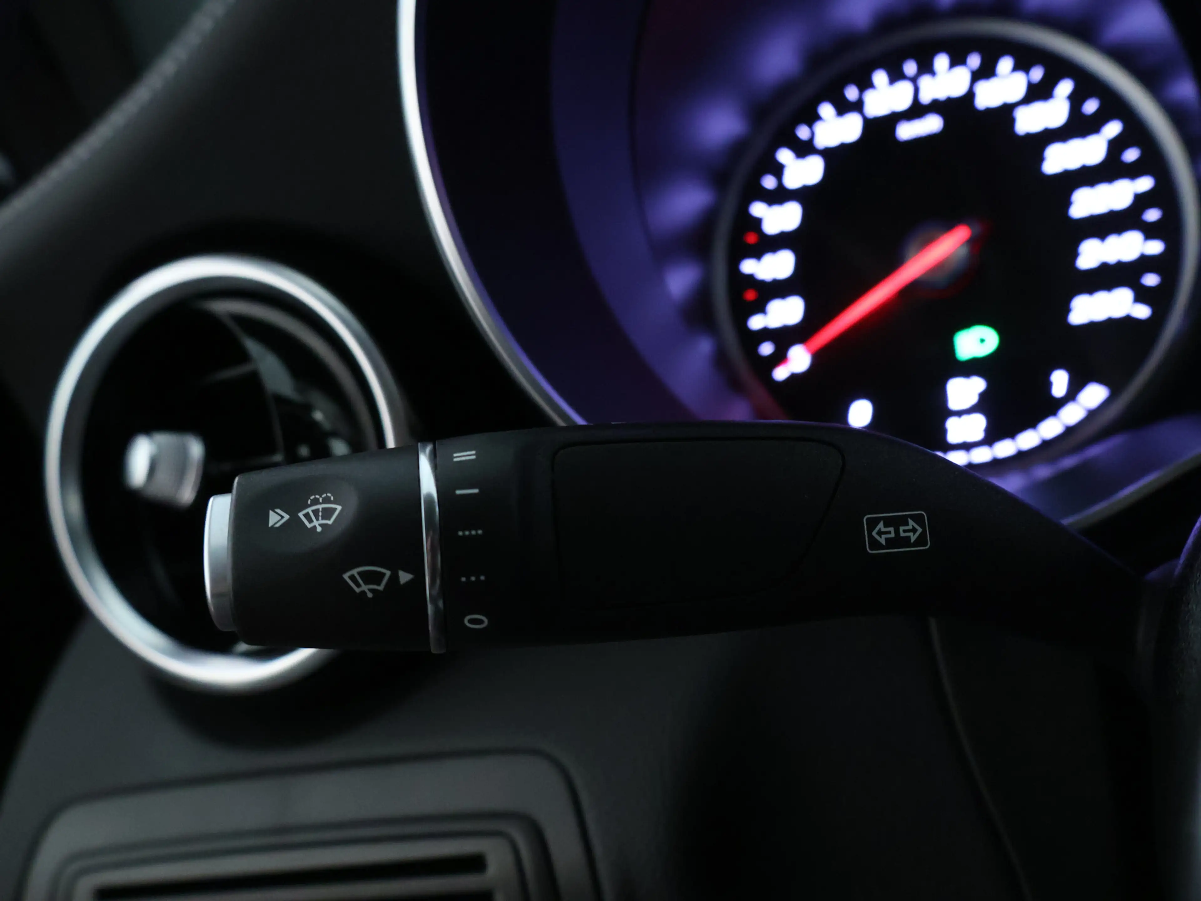 Mercedes-Benz GLC 300 300e 4MATIC Business Solution Luxury Stoelverwarmi — photo 7