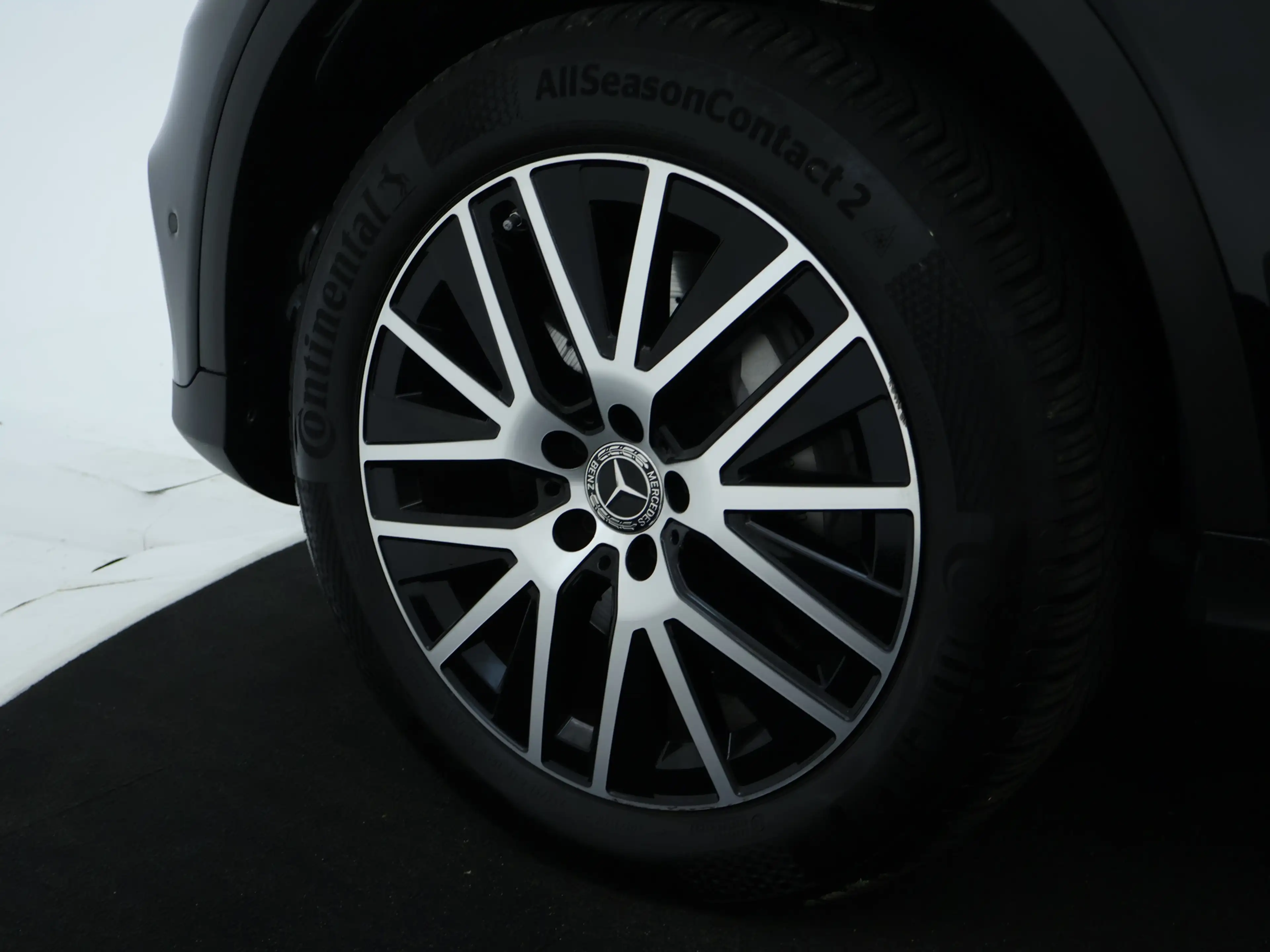Mercedes-Benz GLC 300 300e 4MATIC Business Solution Luxury Stoelverwarmi — photo 4
