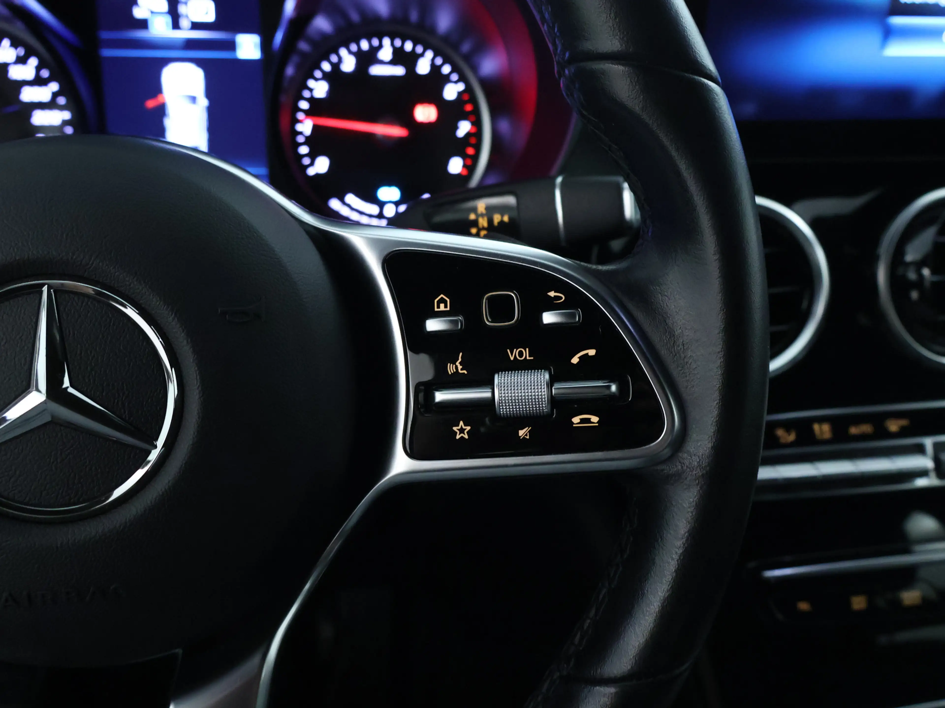 Mercedes-Benz GLC 300 300e 4MATIC Business Solution Luxury Stoelverwarmi — photo 10