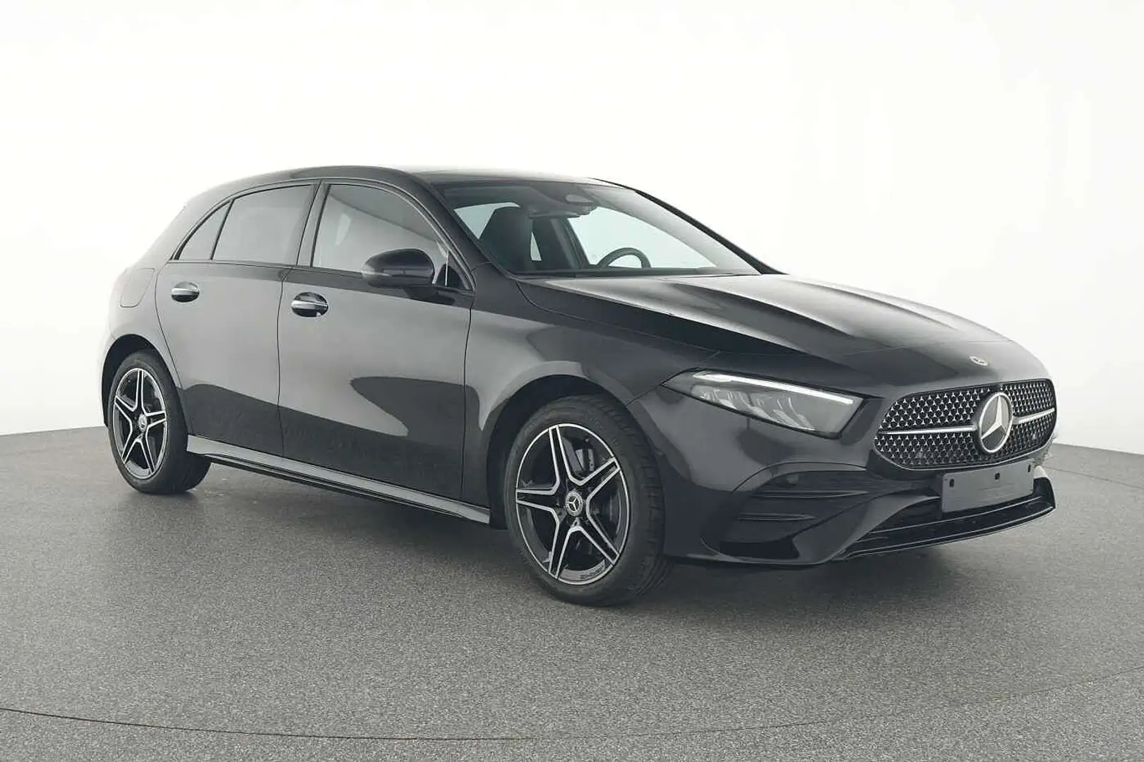 Mercedes-Benz A 250 e Hybrid AMG Line - Pack Night Noir - 2
