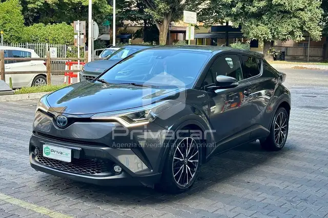 Toyota C-HR C-HR 1.8 Hybrid E-CVT Lounge