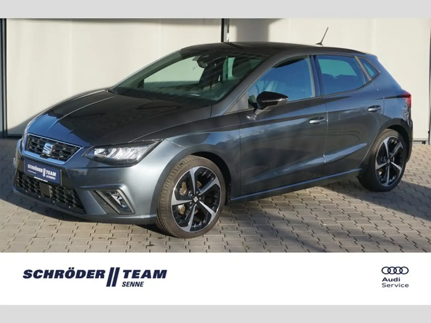 SEAT Ibiza 1.0 TSI DSG FR LED ACC PDC RFK Grau - 1
