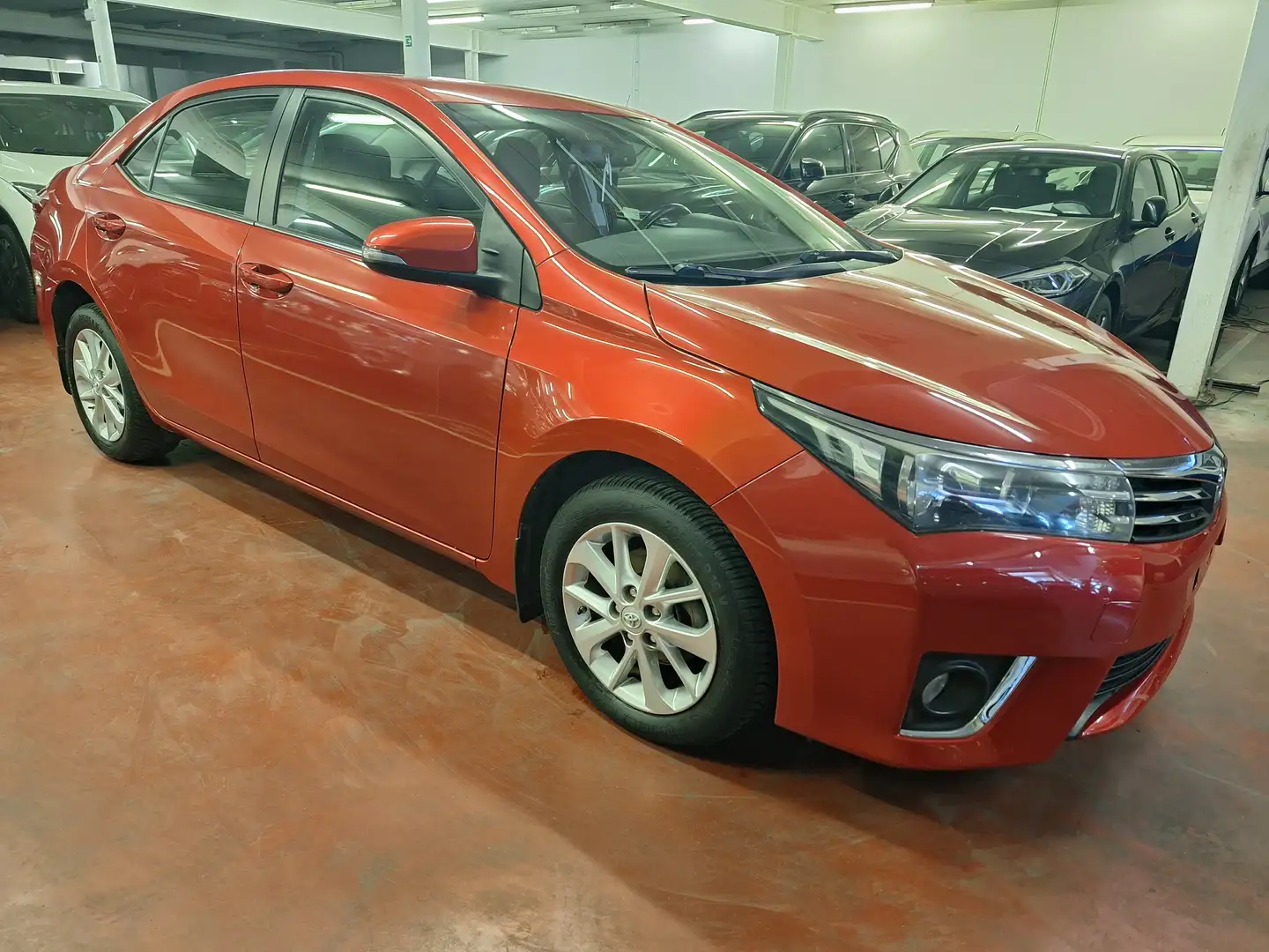 Toyota Corolla Corolla 1.33i VVT-i Comfort Rouge - 2