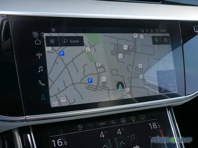 Audi S8 view 8