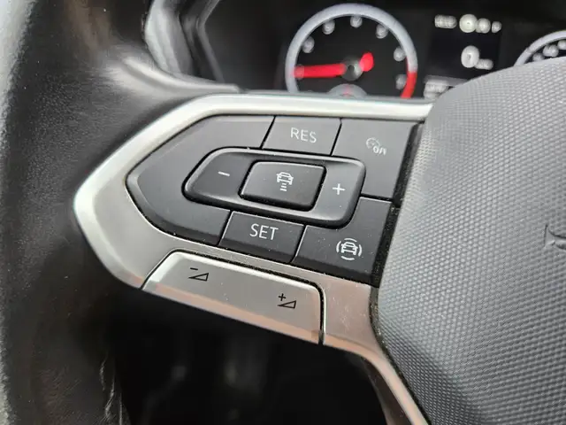 Volkswagen T-Cross view 16