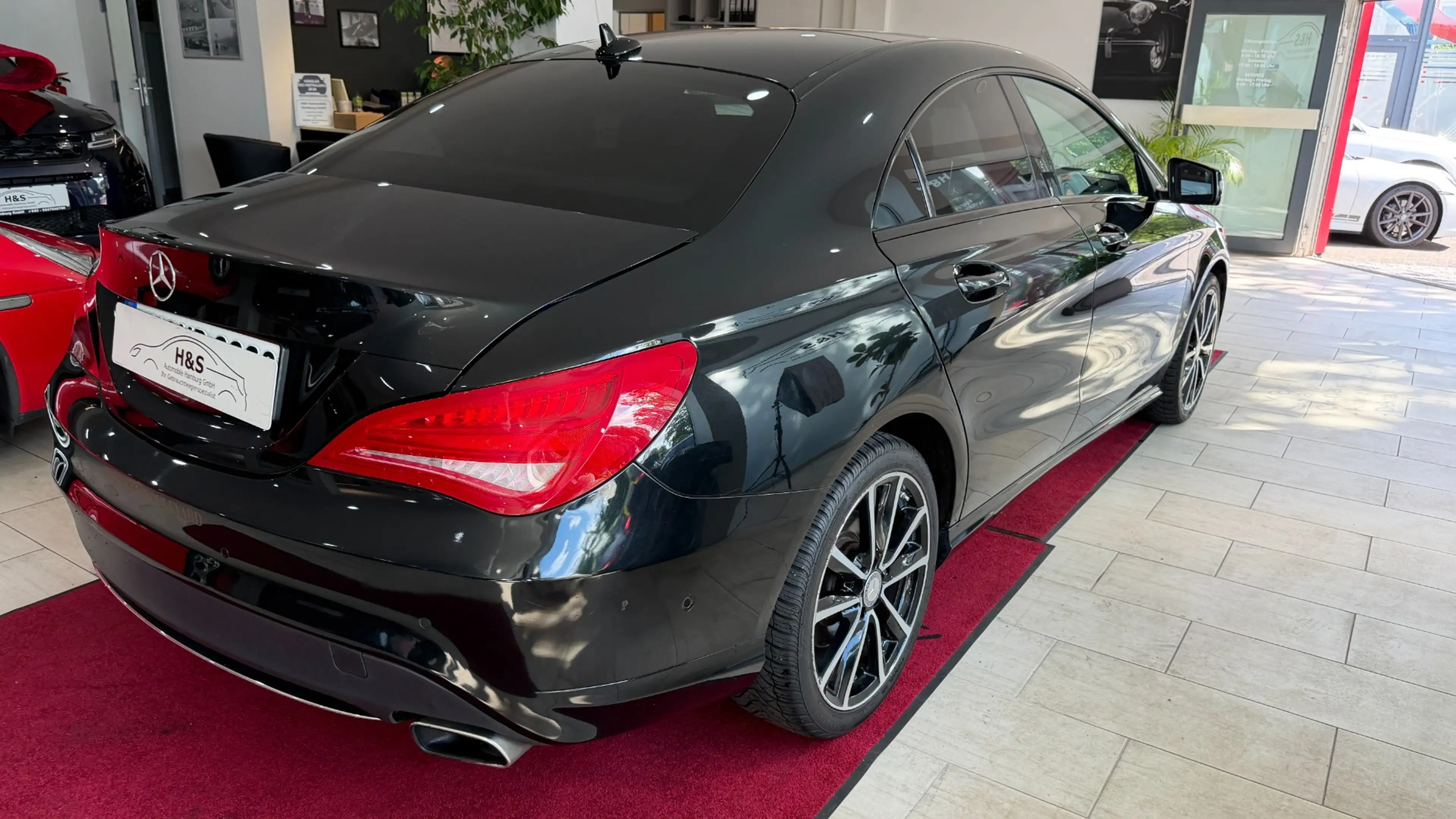 Mercedes-Benz CLA 220 CDI / d AMG LINE — photo 7
