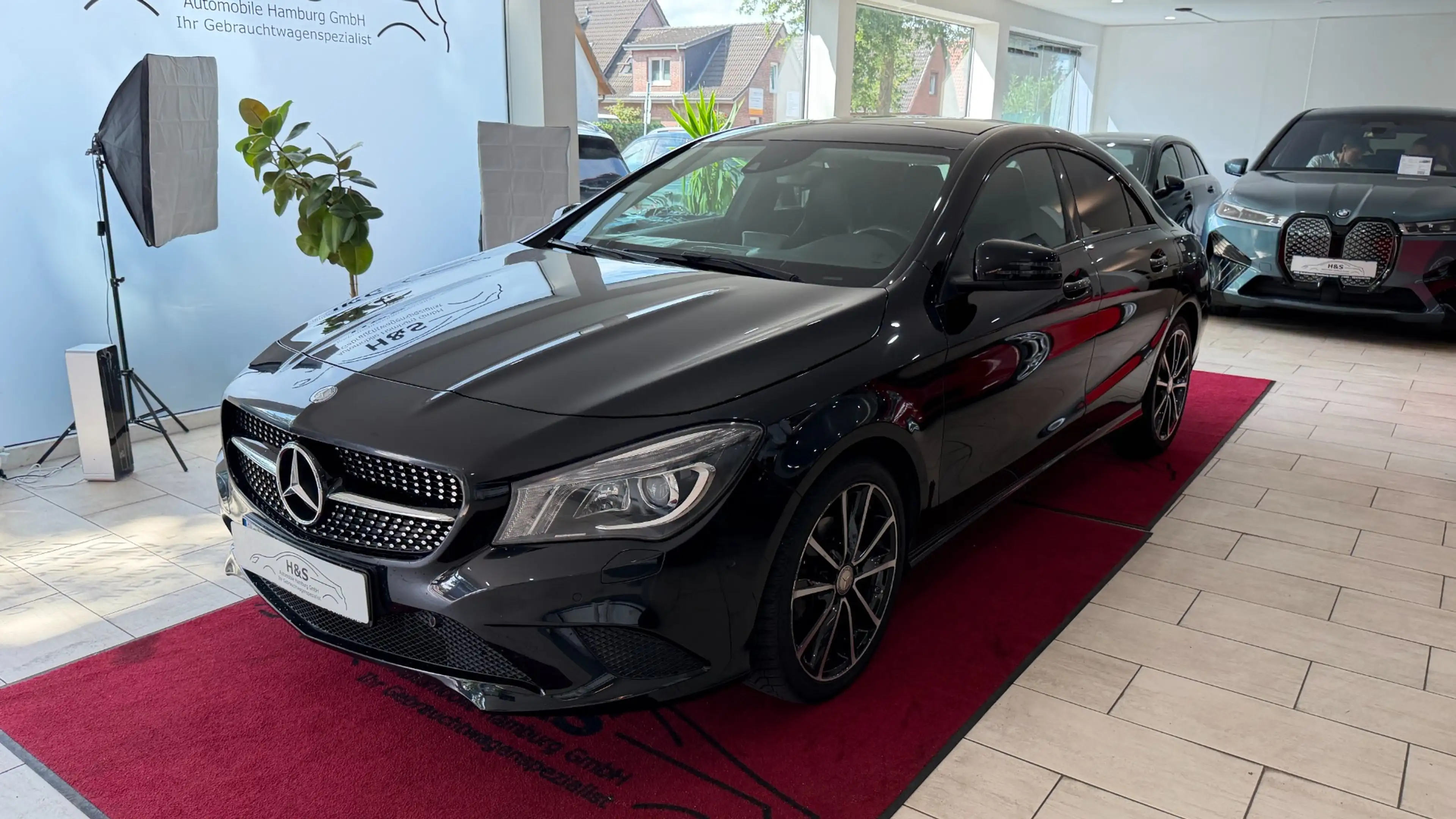 Mercedes-Benz CLA 220 CDI / d AMG LINE — photo 2