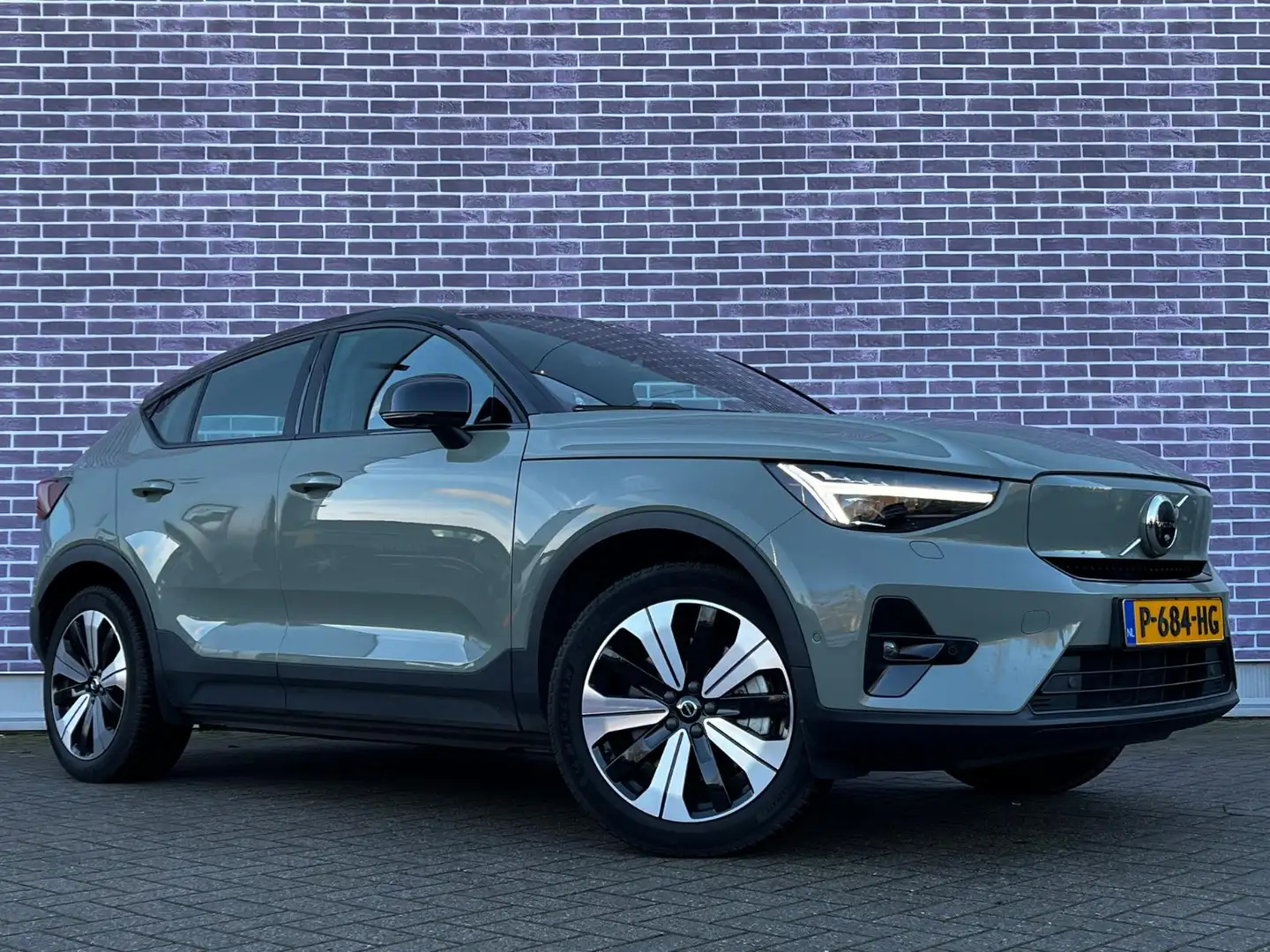 Volvo C40 Recharge Twin Intro Edition 78 kWh | Trekhaak | Ad Vert - 2