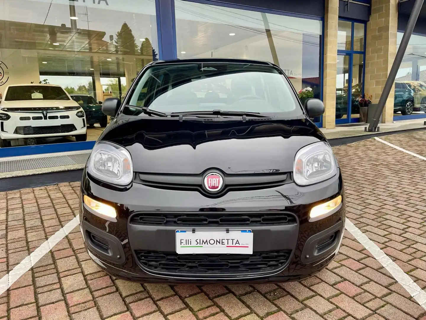 Fiat Panda 1.0 FireFly S&S Hybrid 70CV - KM0 Nero - 2