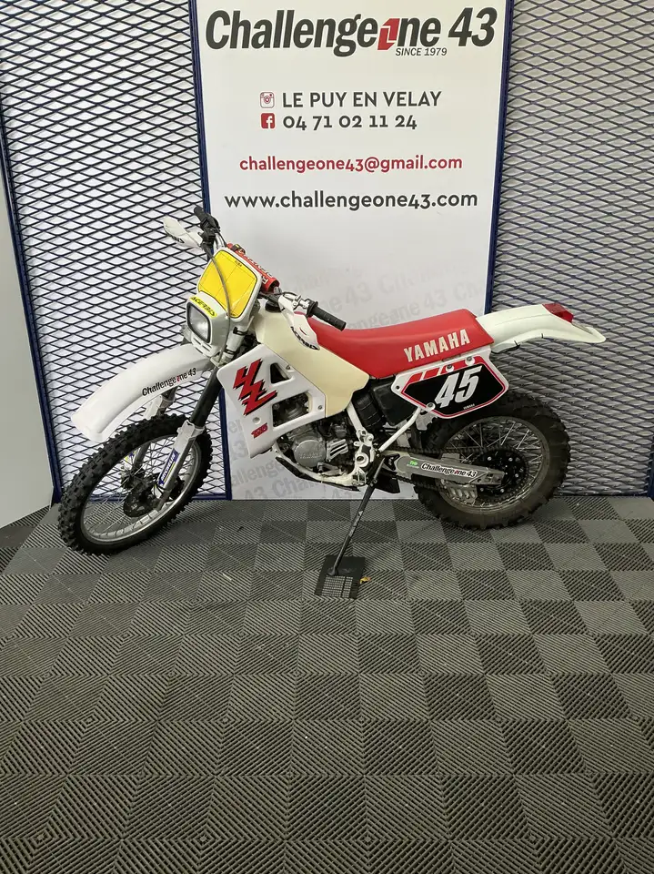 Yamaha YZ 125