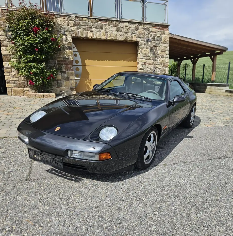 Porsche 928 GTS Automatik, foto 10