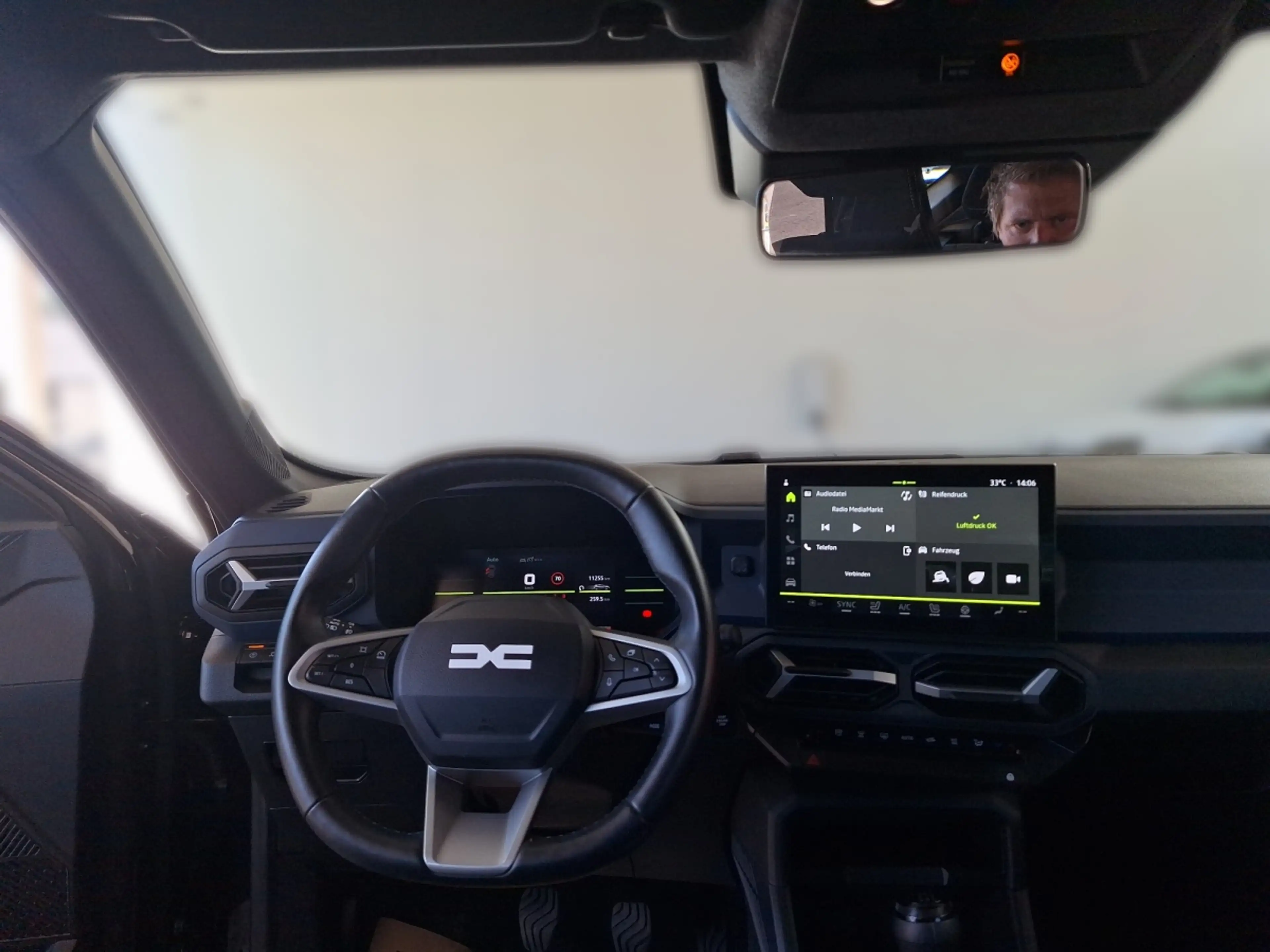 Dacia Bigster Expression Mild Hybrid 130PS 4x4 — photo 4