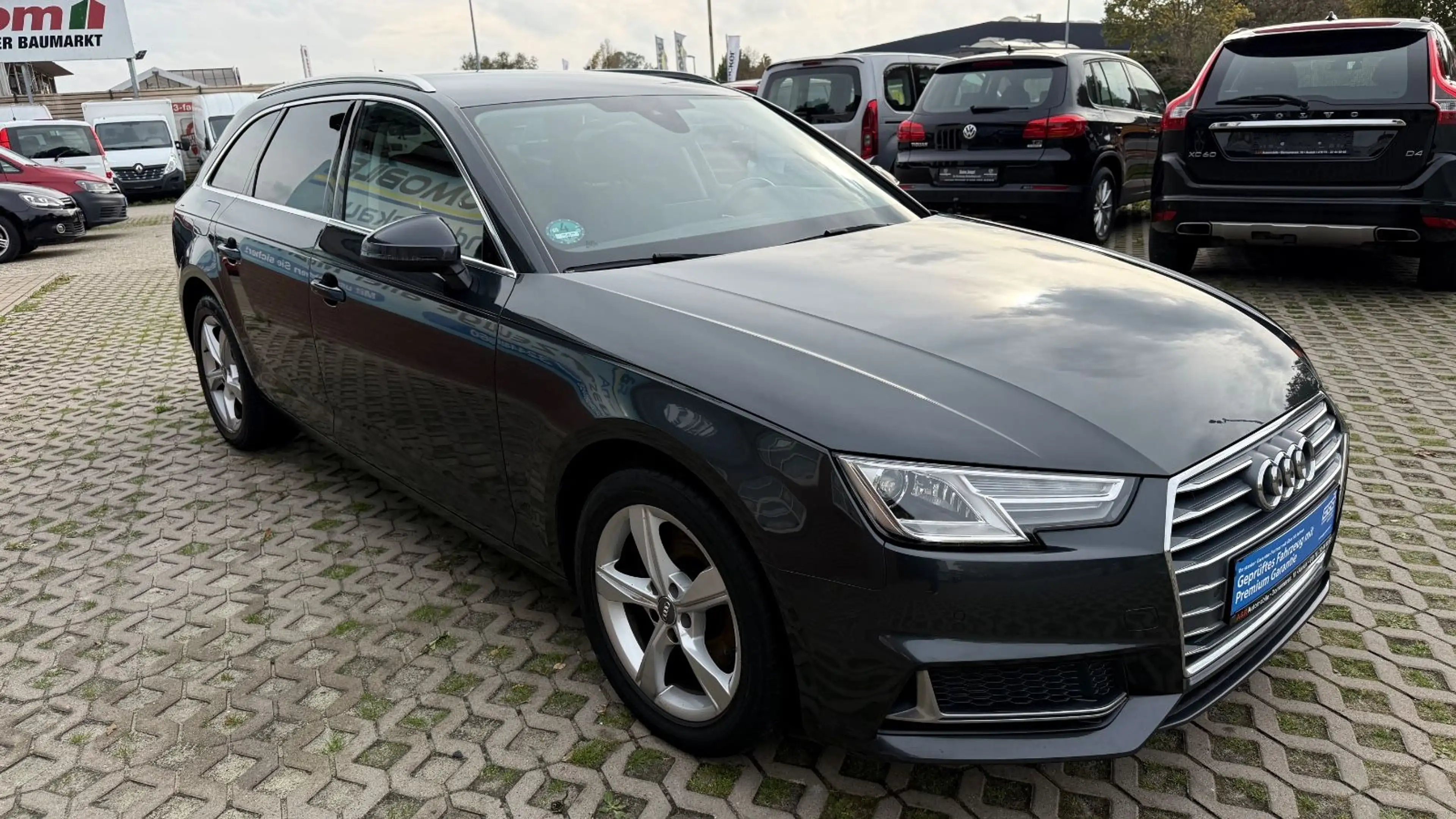 Audi A4 Avant 35 TDI sport TÜV INSP — photo 4