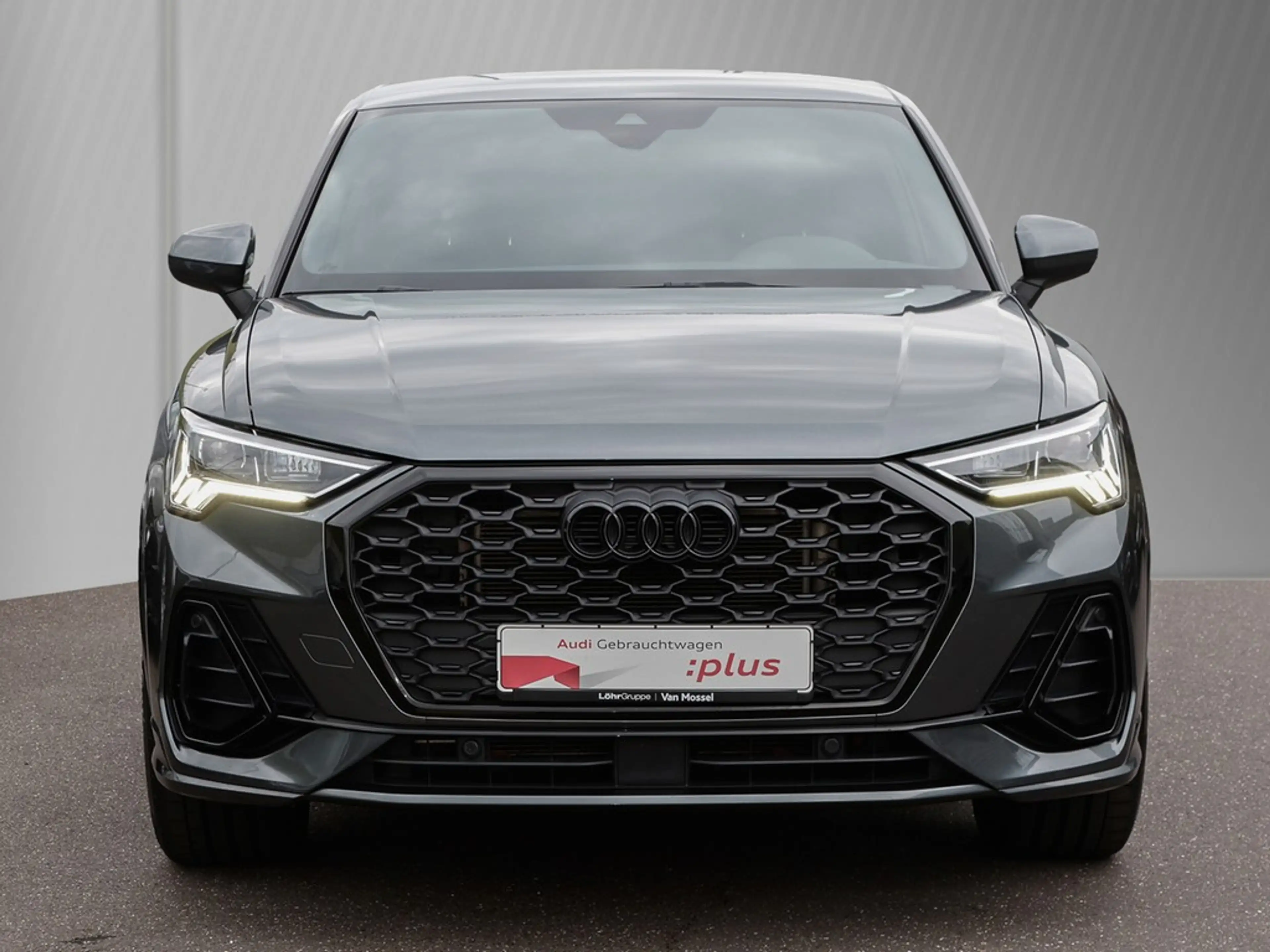 Audi Q3 Sportback 35 TDI S line Navi AHK Kamera PDC+ — photo 3